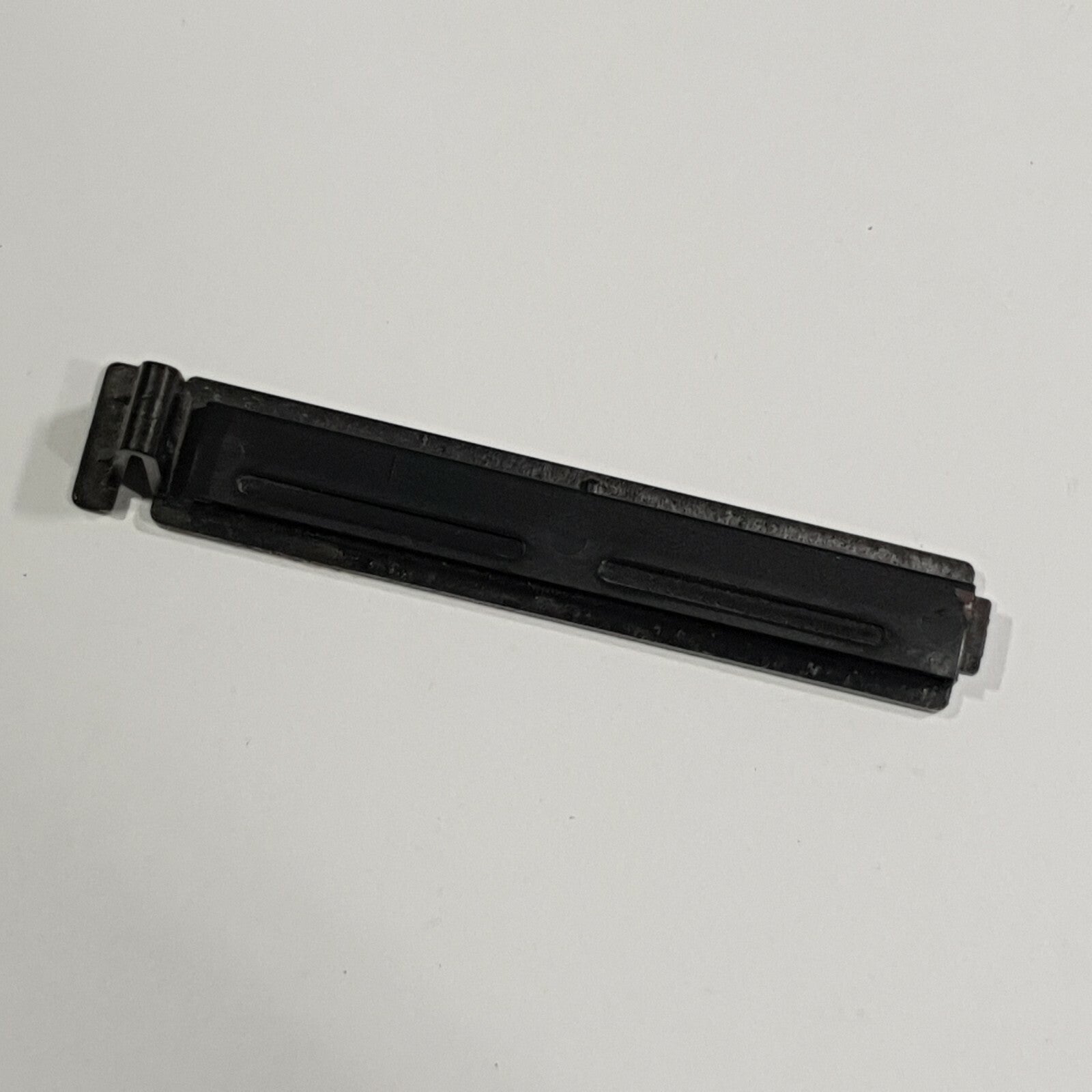 Fujitsu LifeBook E751 Abdeckung Schacht Slot Cover Blende – Bild 2