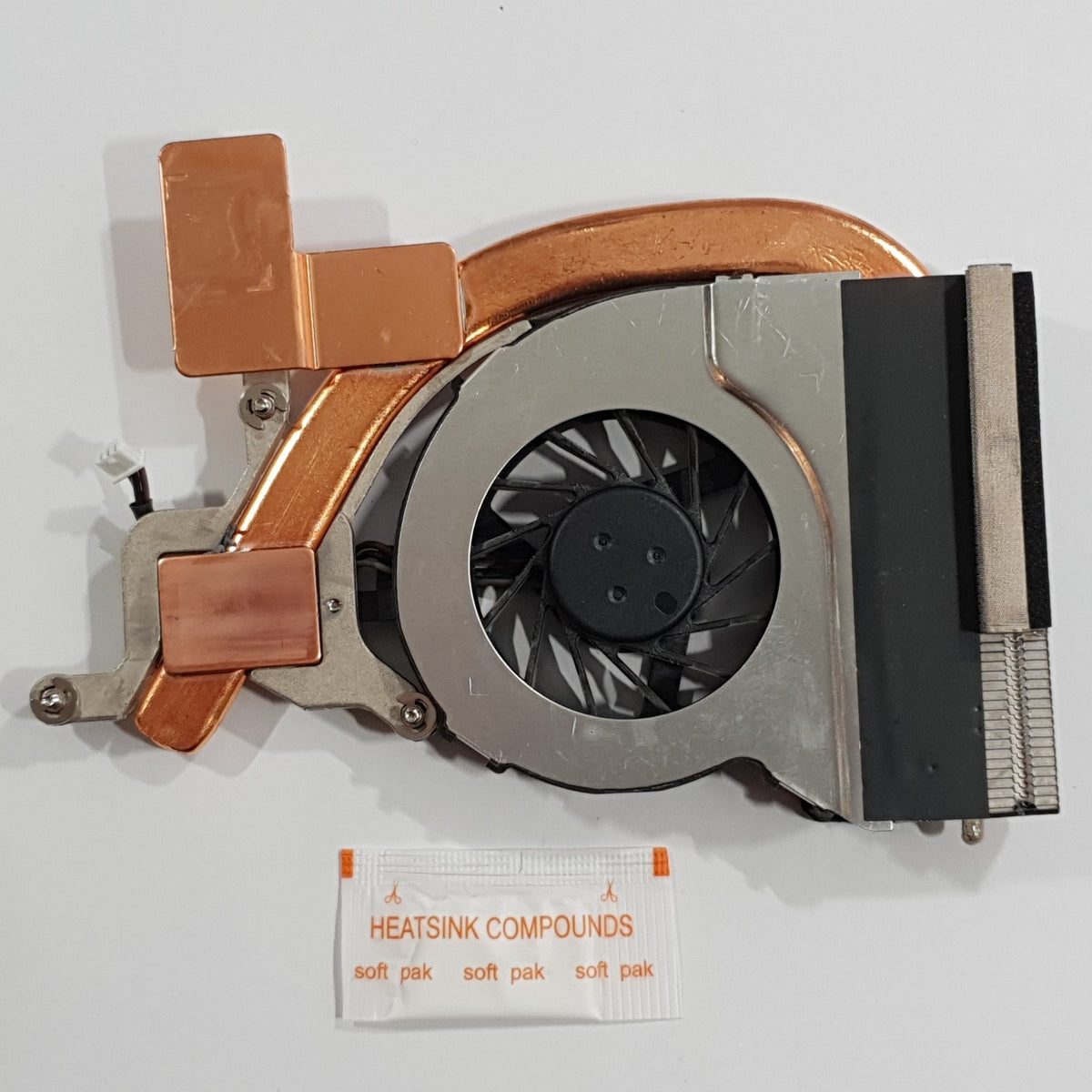Toshiba Portege M800 Lüfter Kühler Heatsink mit Wärmeleitpaste