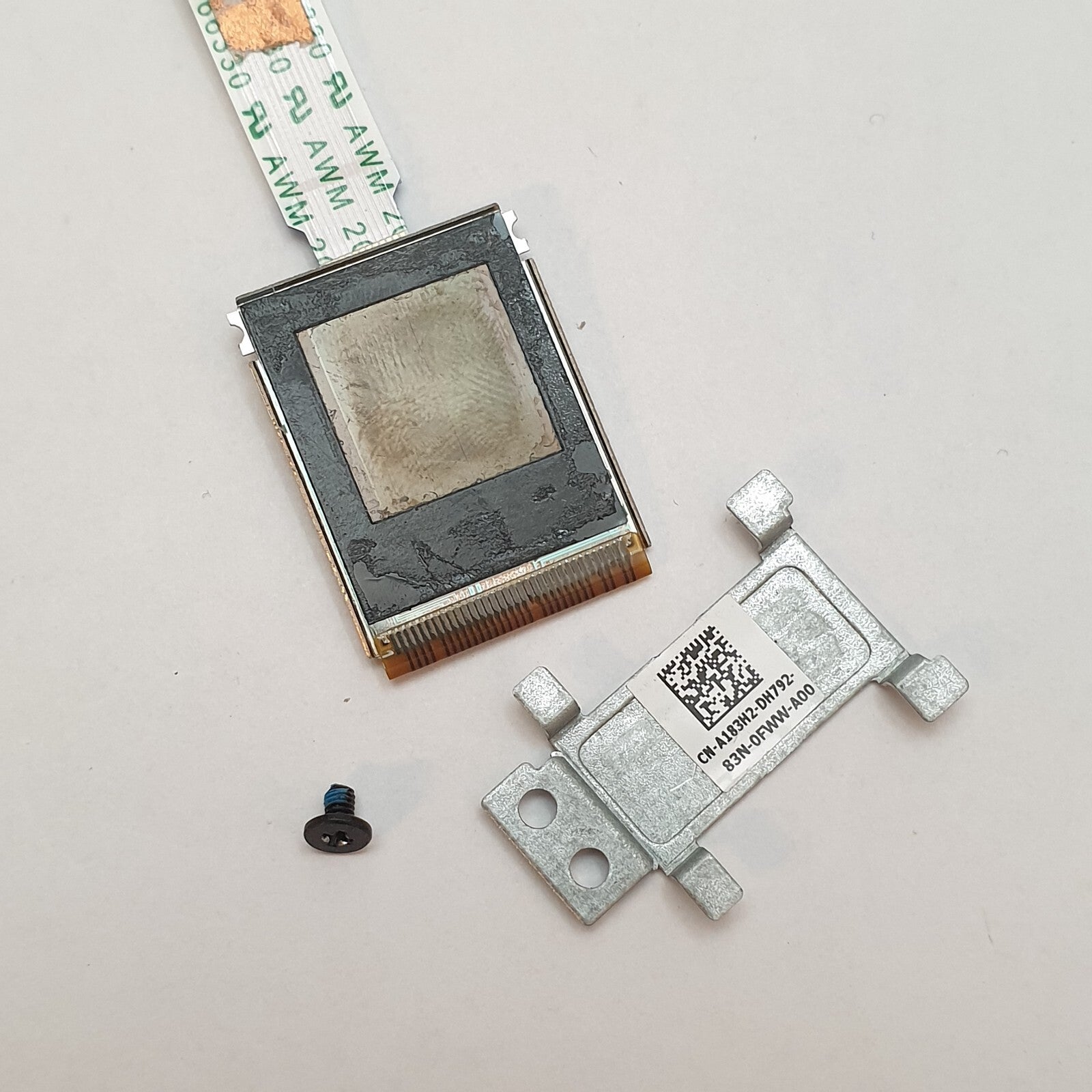 Dell Precision 7730 Fingerprint Sensor Modul Flexkabel Fingerabdruck
