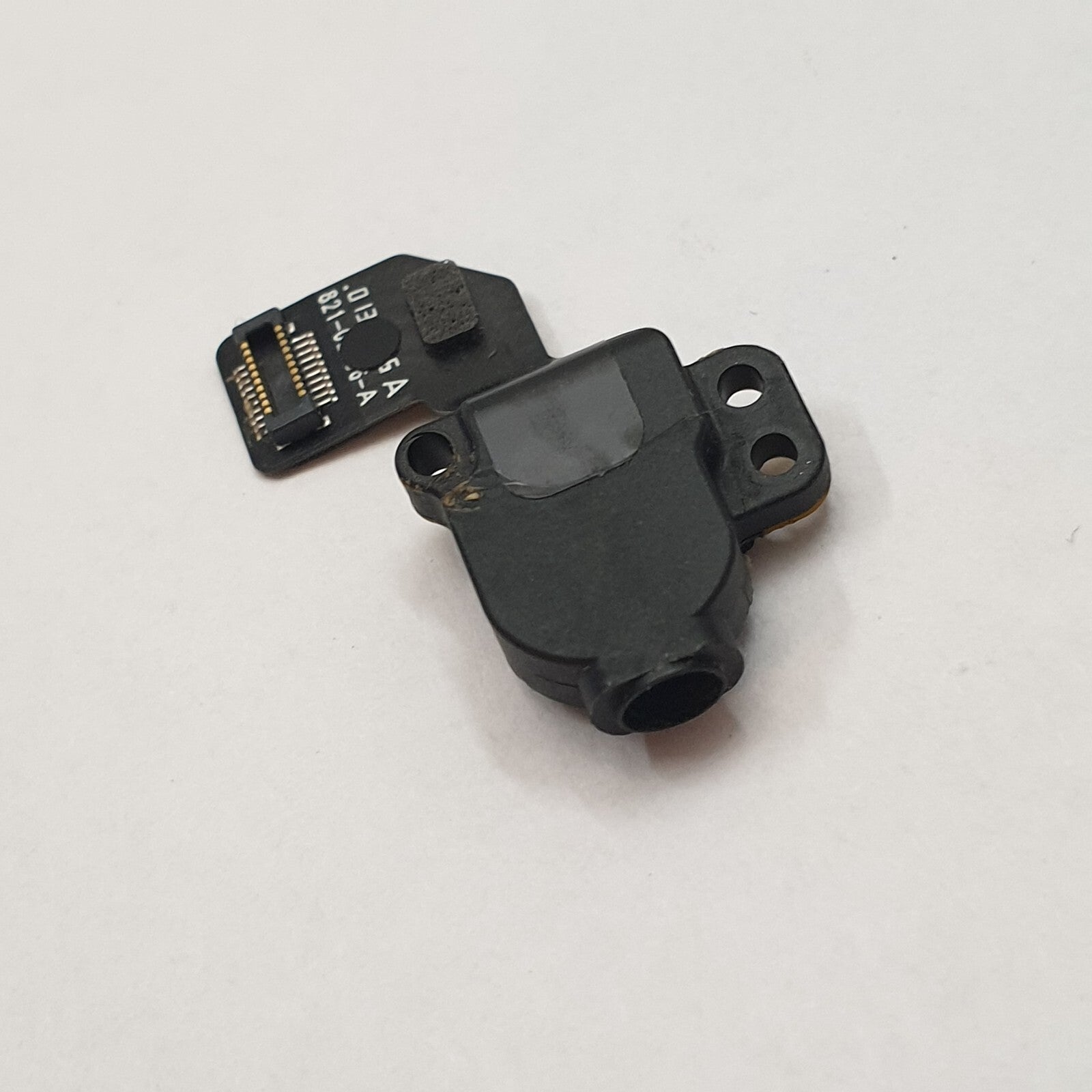 Apple MacBook Pro 16" 2019 A2141 Audio Sound AUX Kopfhörer Buchse Stecker – Bild 2