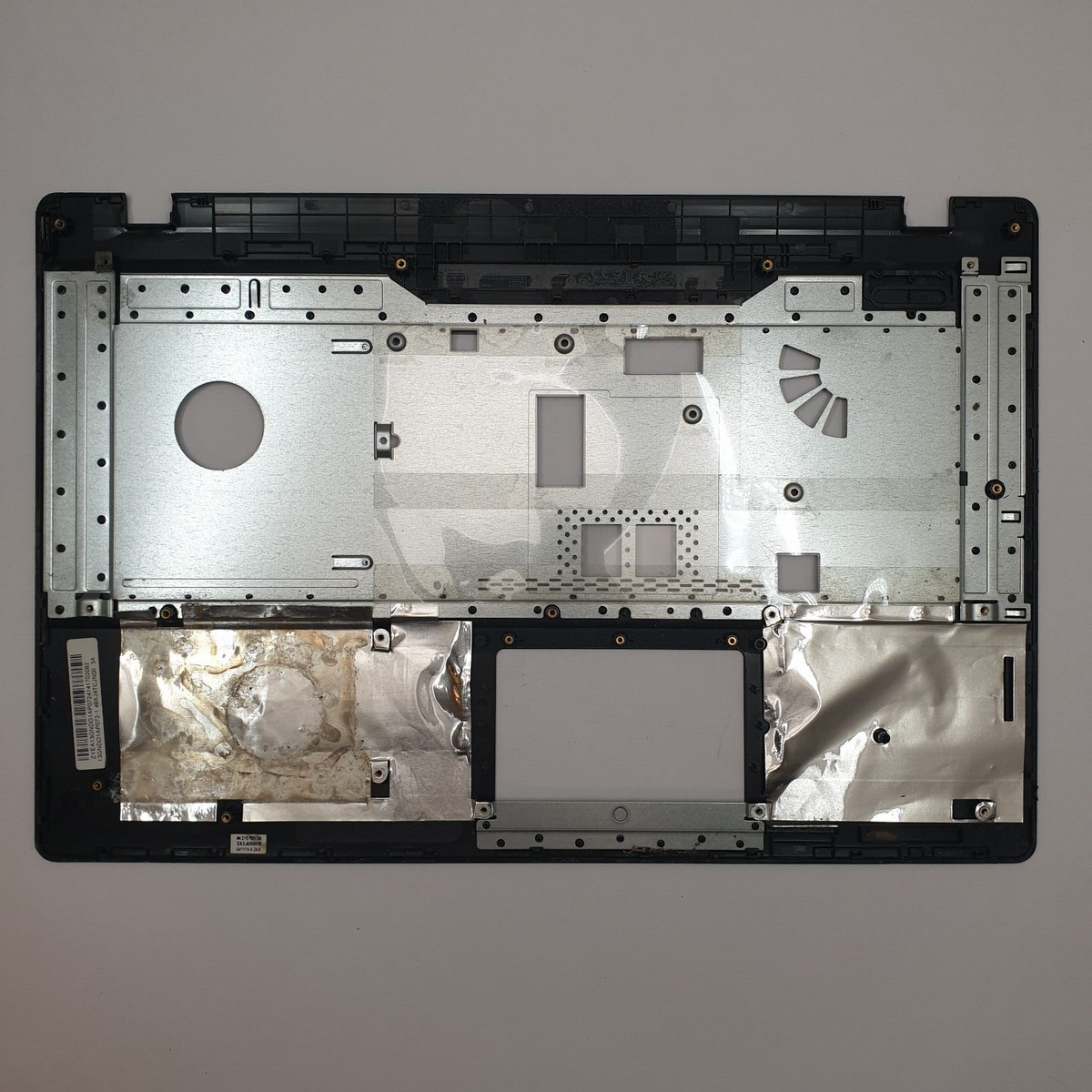 Asus F75A X75A Gehäuse Oberteil Palmrest Topcase Tastaturbezel Schwarz