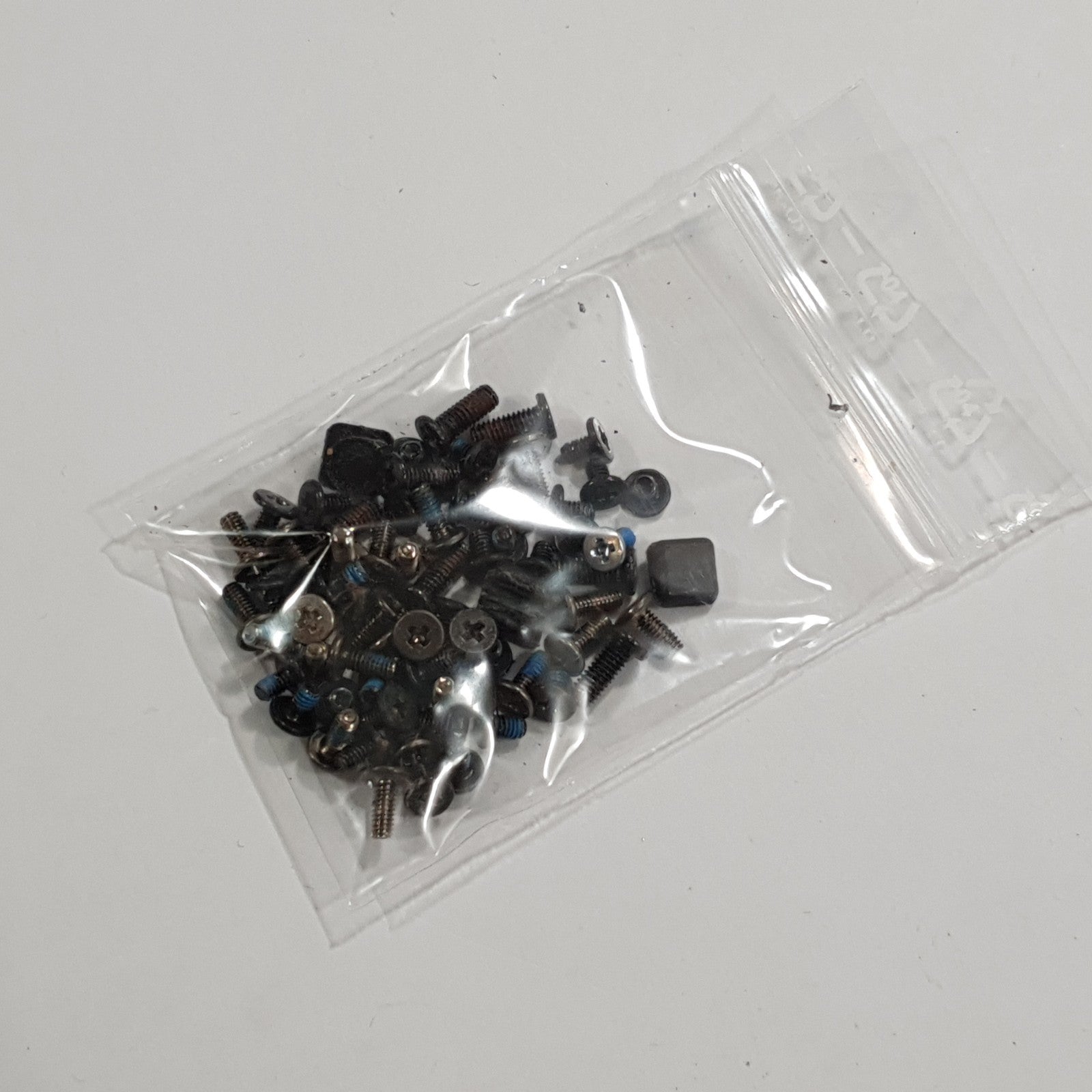 Lenovo ThinkPad L520 Schraubensatz Screw Set Schrauben Ersatzteil