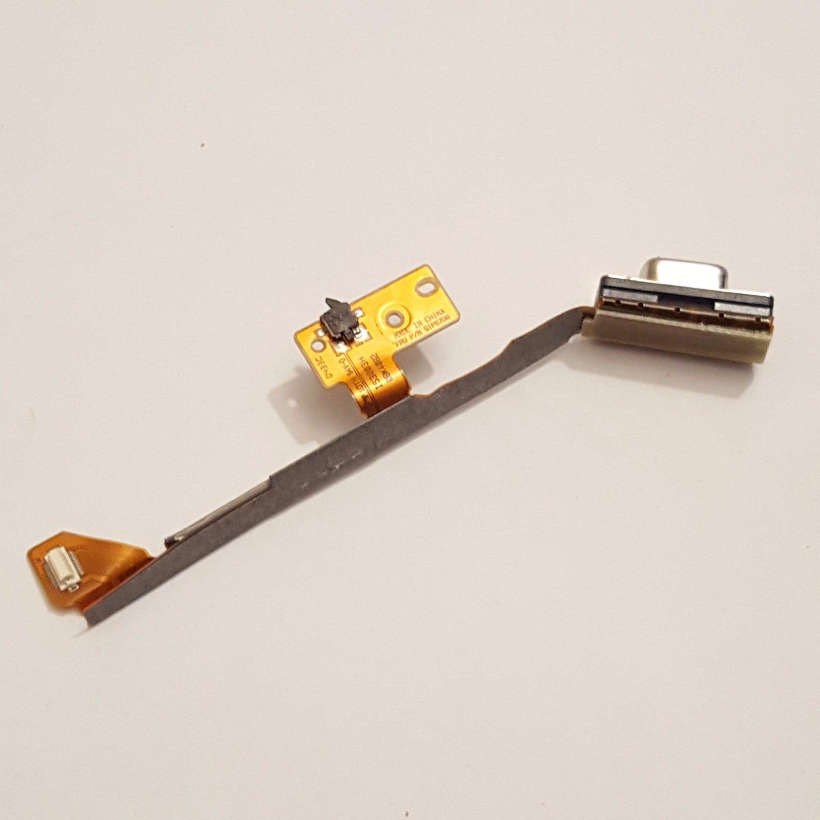 IMB ThinkPad T41 VGA Port IBM ThinkPad T41 VGA Port Video Ausgang Anschluss – Bild 2