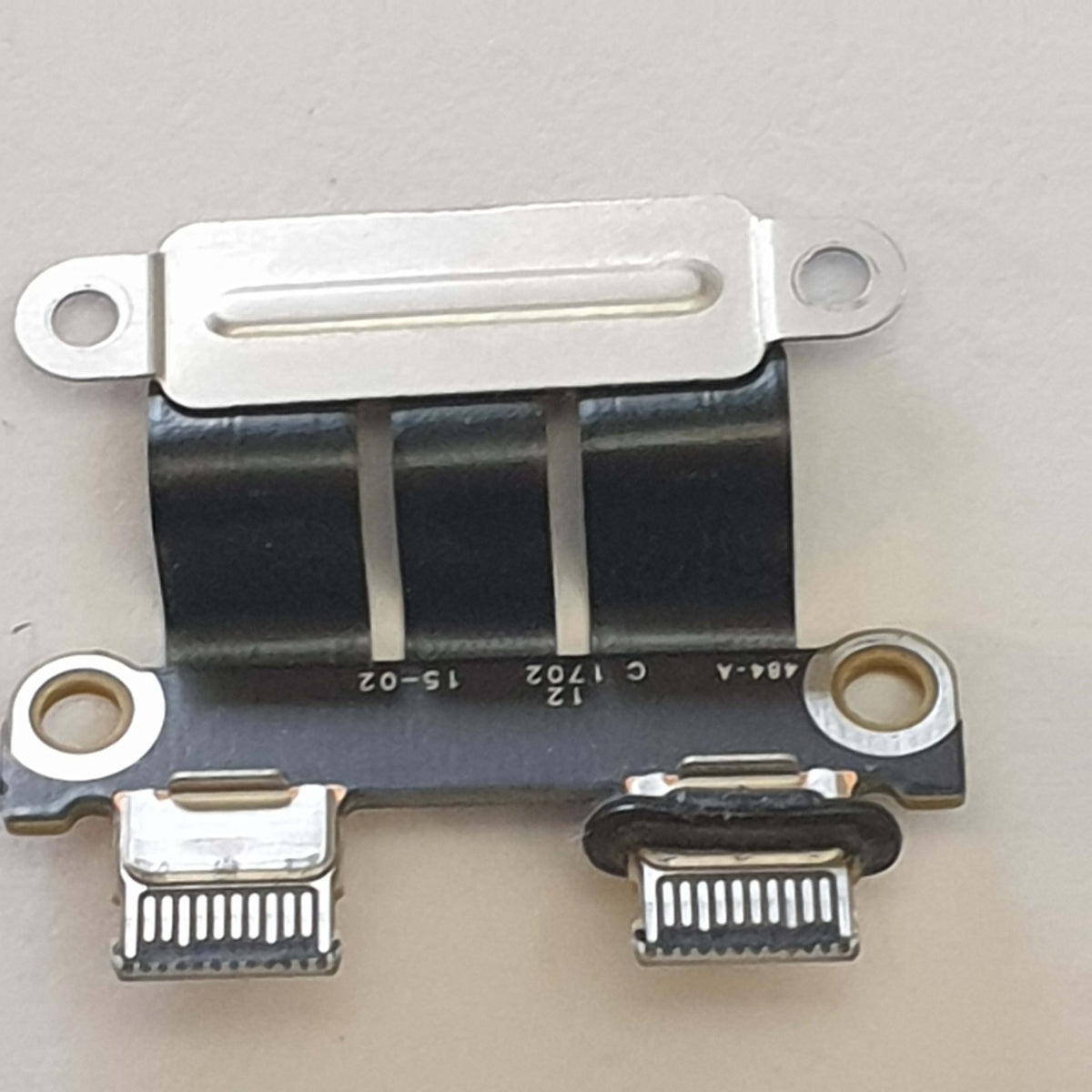 Apple MacBook Pro A1707 USB C Thunderbolt Anschluss Board Platine