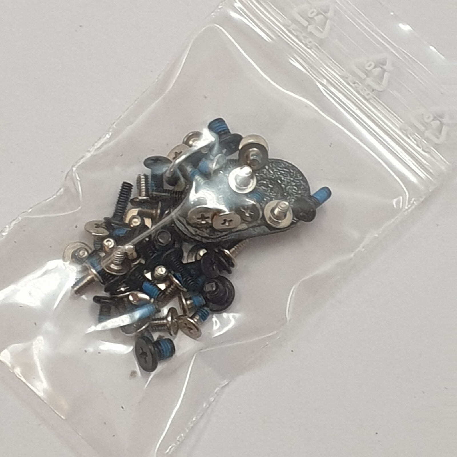 Samsung NP270ESE Schraubensatz Screw Set Schrauben für Notebook