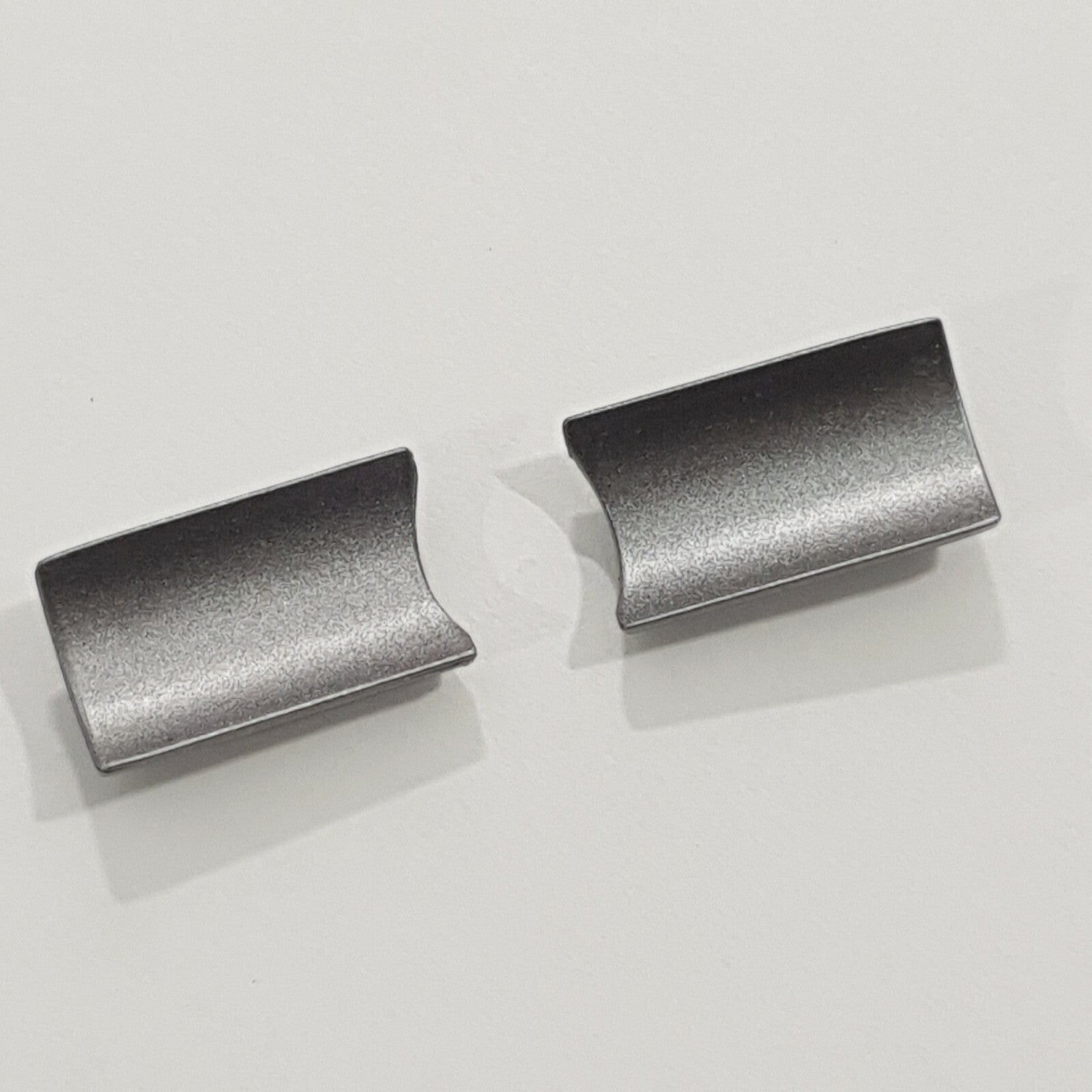 HP ProBook 650 G1 Scharnierabdeckung Hinge Cover Set Links Rechts Silber