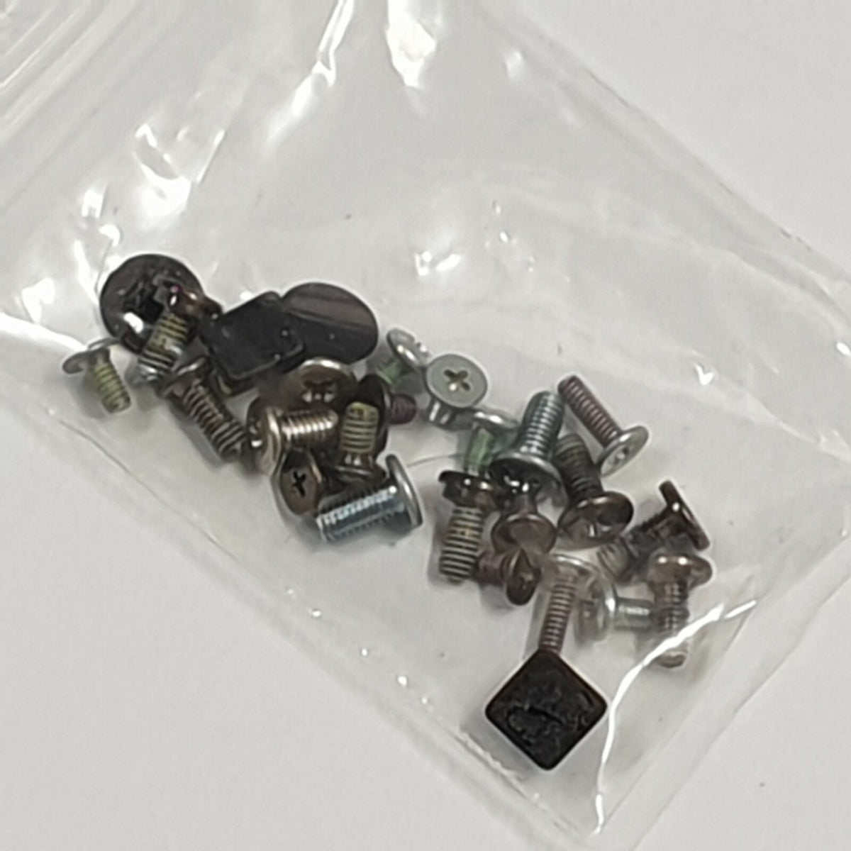 Toshiba Satellite Pro R950 Schraubensatz Screw Set Schrauben Ersatzteil
