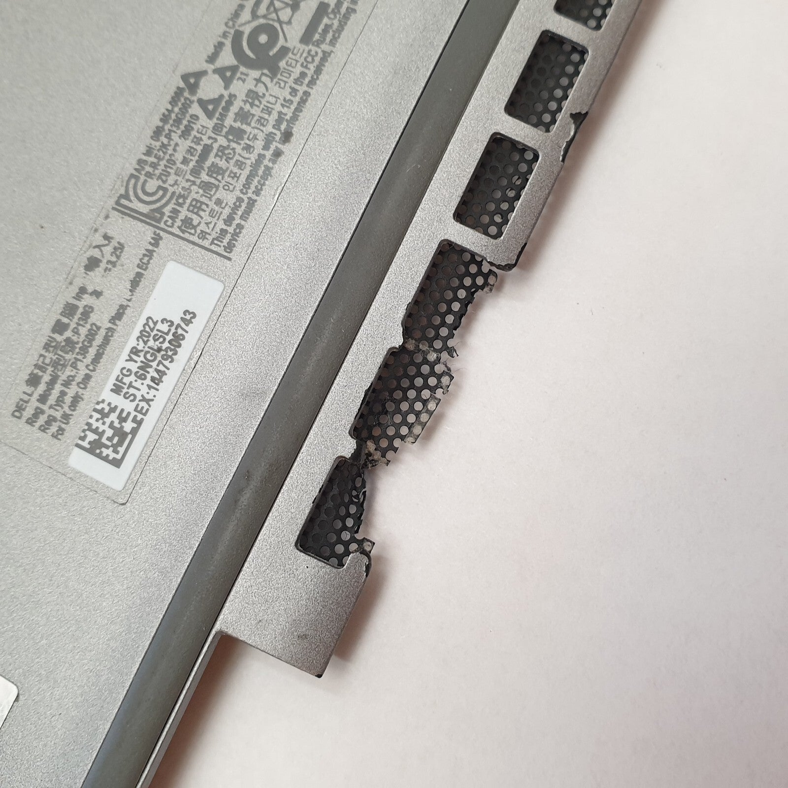 Dell Latitude 5330 Gehäuse Unterschale Unterteil Bottom Base Cover Ersatzteil – Bild 3