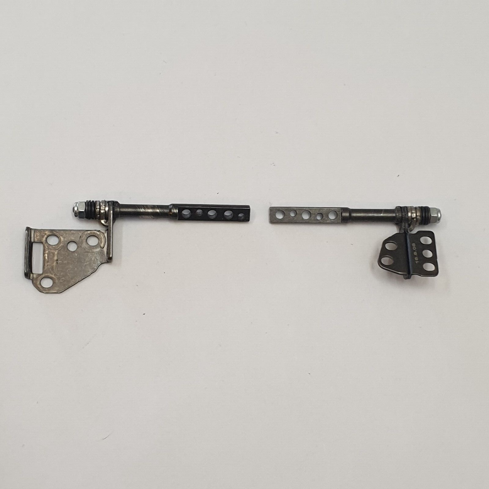 HP EliteBook 840 G5 Displayscharniere L+R Scharnier Set Hinge – Bild 2