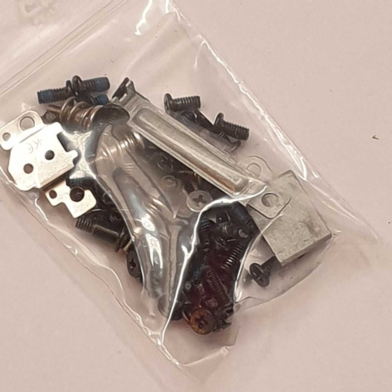 Dell Latitude E6540 Schraubensatz Screw Set Schrauben Ersatzteil