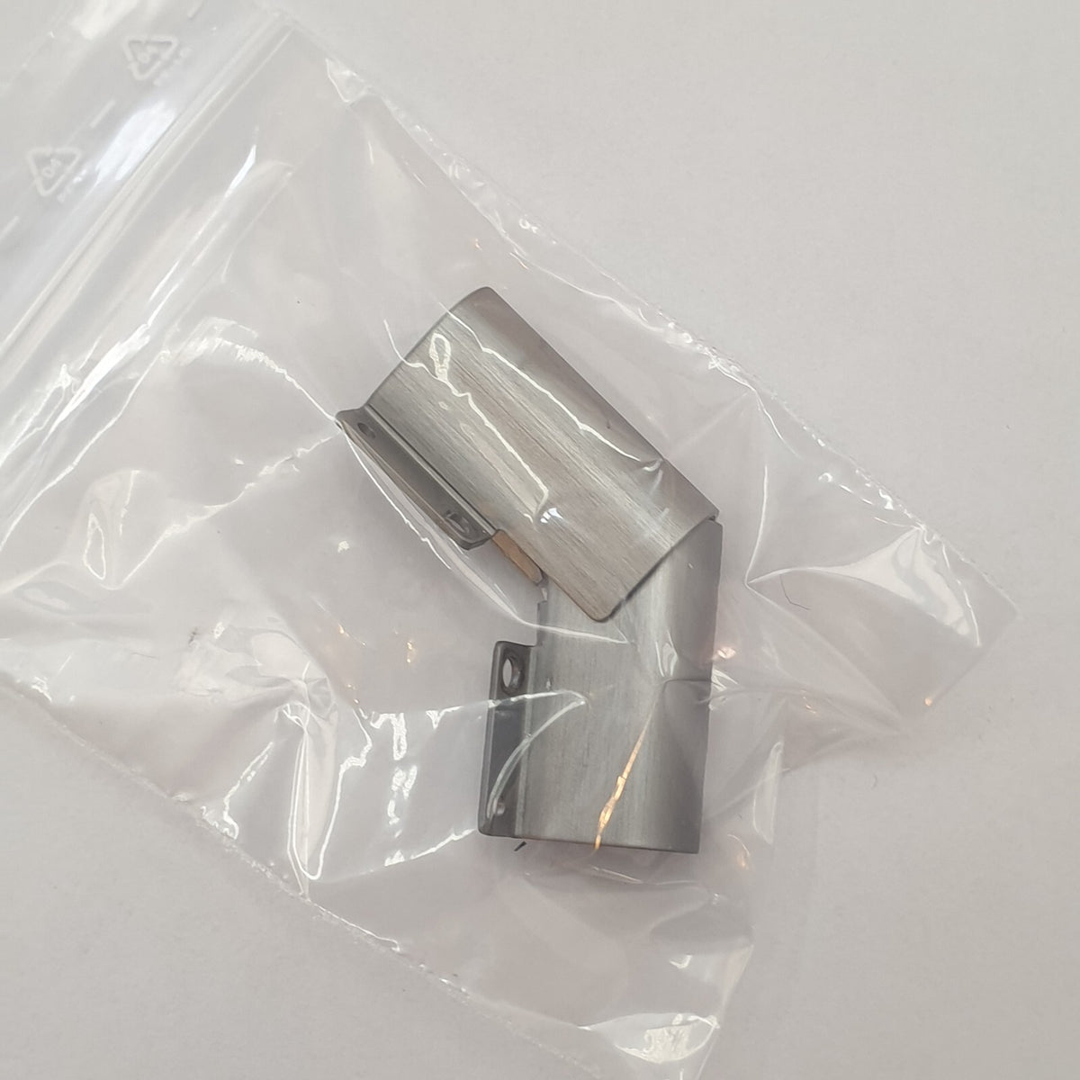 Dell Latitude 5410 Scharnierabdeckung Hinge Cover Links Rechts Paar