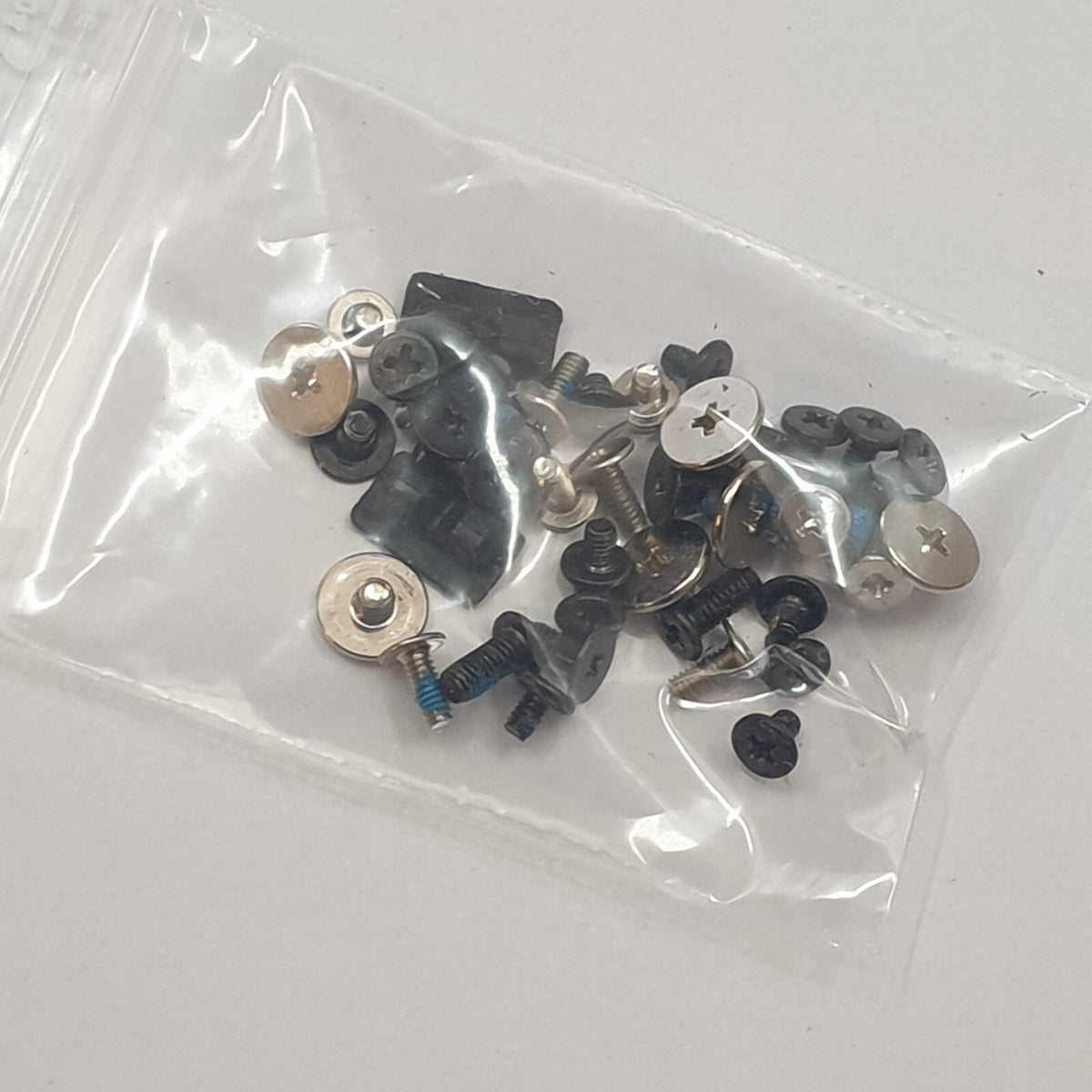 Lenovo ThinkPad L470 Schraubensatz Screw Set Schrauben Gehäuse