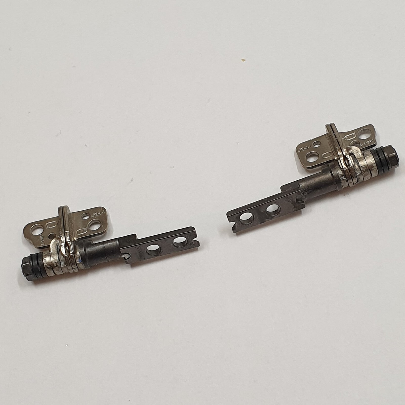 Dell XPS 13 9350 Displayscharniere Leisten Set Laptop Scharnier Gelenk Hinge