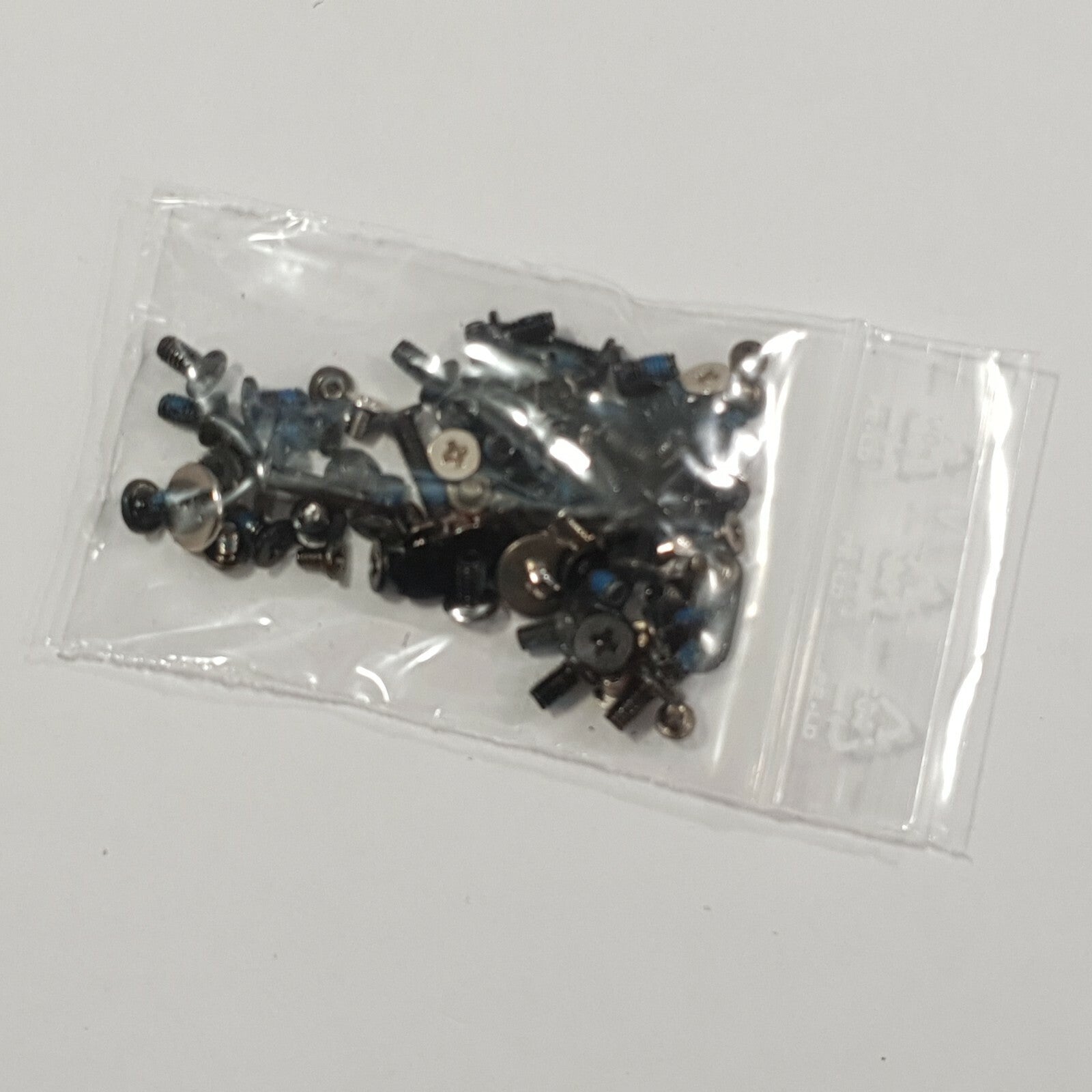 HP Pavilion dv7 6000 Schraubensatz Screw Set Schrauben Gehäuse – Bild 2