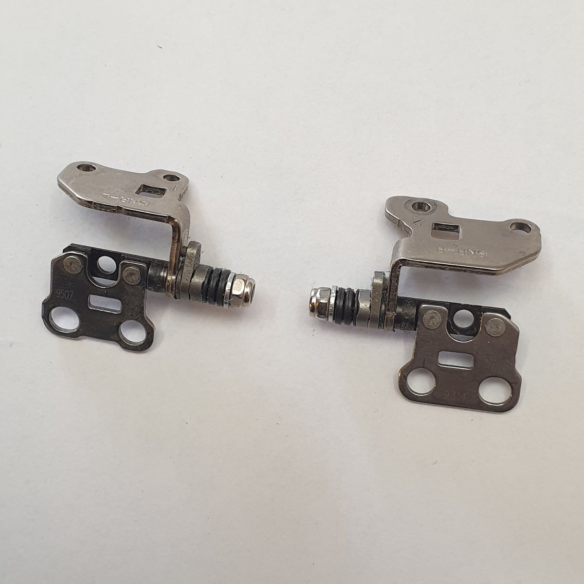 Fujitsu LifeBook U728 Displayscharniere Scharniere Links Rechts Hinge Set