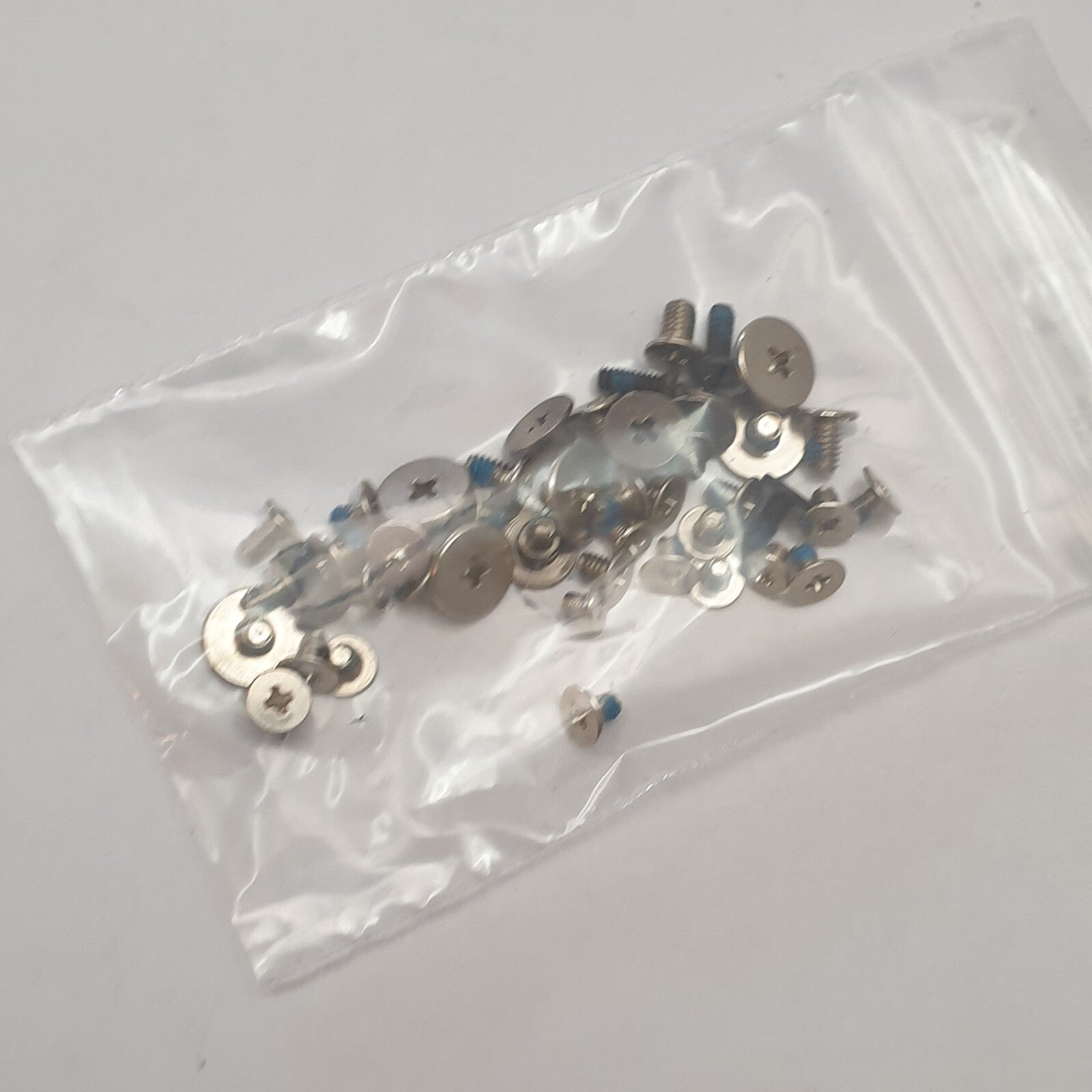 Lenovo ThinkPad L590 Schraubensatz Screw Set Schrauben Gehäuse – Bild 2
