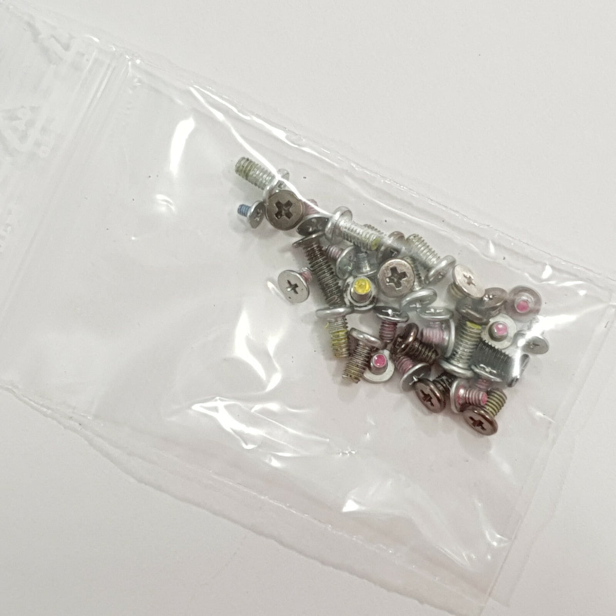 Toshiba Tecra Z40-A Serie Schraubensatz Screw Set Schrauben Ersatzteil
