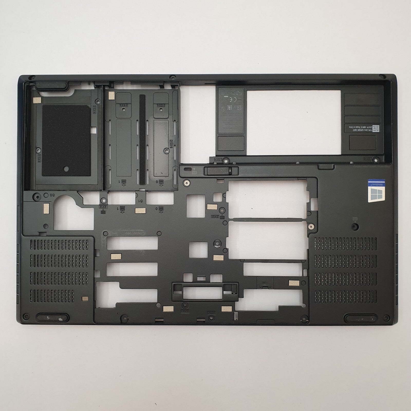 Lenovo ThinkPad P51 Gehäuse Unterschale Unterteil Bottom Base Cover Ersatzteil