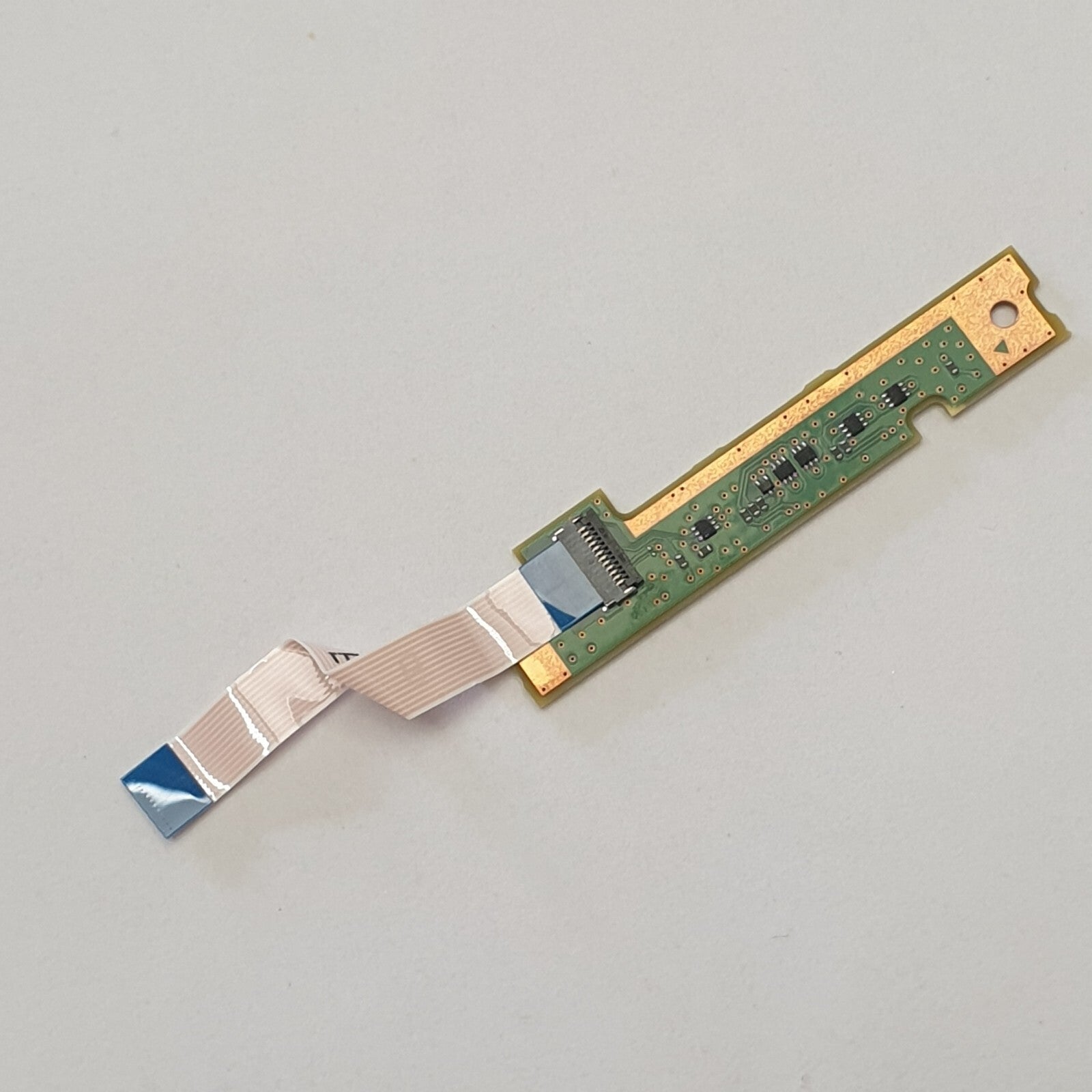 Fujitsu LIFEBOOK U757 LED Board mit Kabel LED Platine