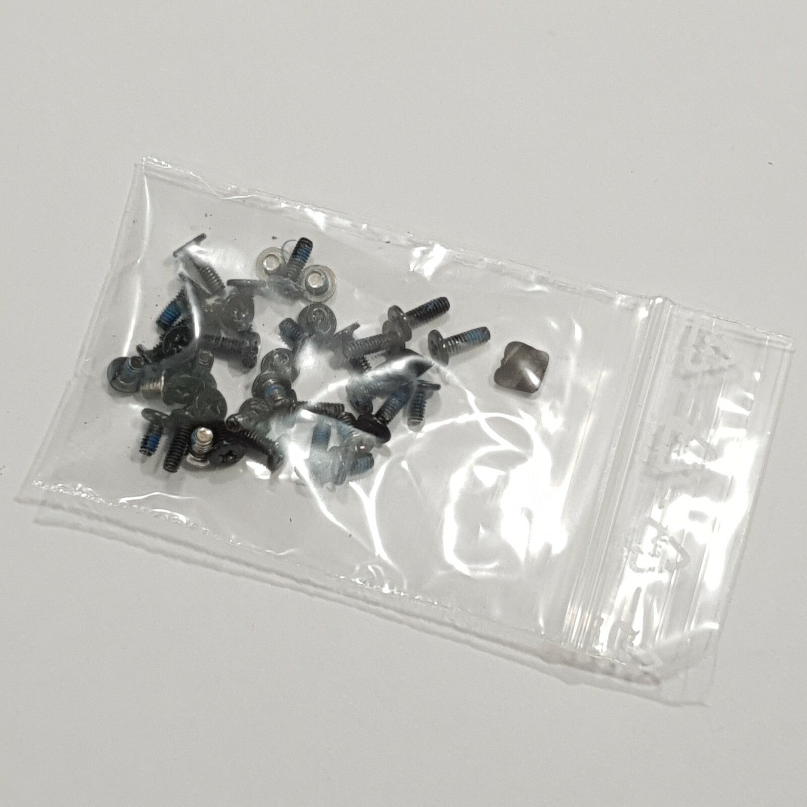 Asus U32U Schraubensatz Screw Set Schrauben für Notebook