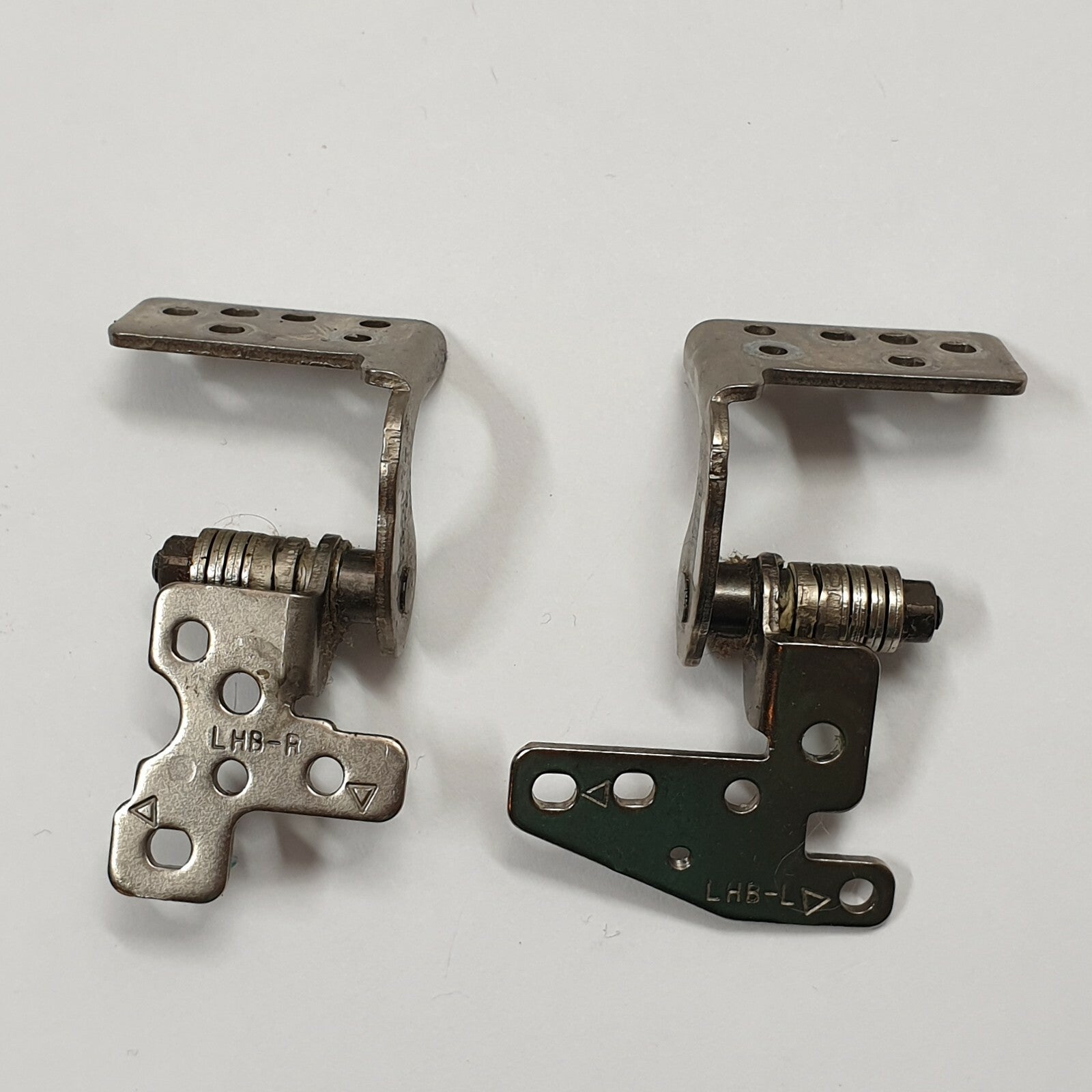 Sony VAIO E Series VPCEH16EA Displayscharniere Scharnier Set Hinge L R – Bild 2