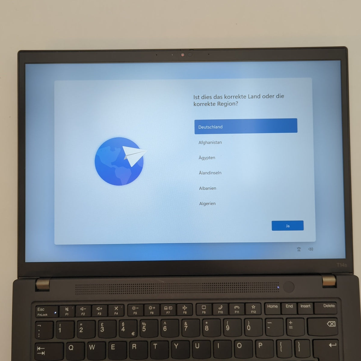 Lenovo ThinkPad T14s Gen 3 Ryzen 5 PRO 6650U 32GB 256GB SSD Touch WUXGA QWERTY