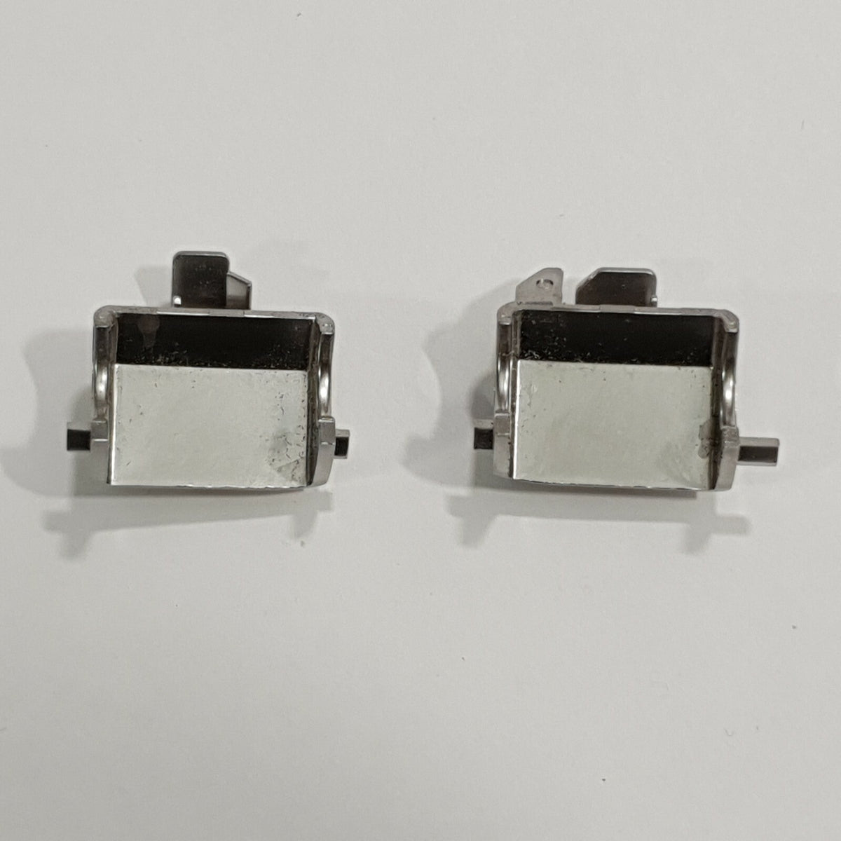 HP Pavilion dm4-2000 Scharnier Abdeckung Hinge Cover Set