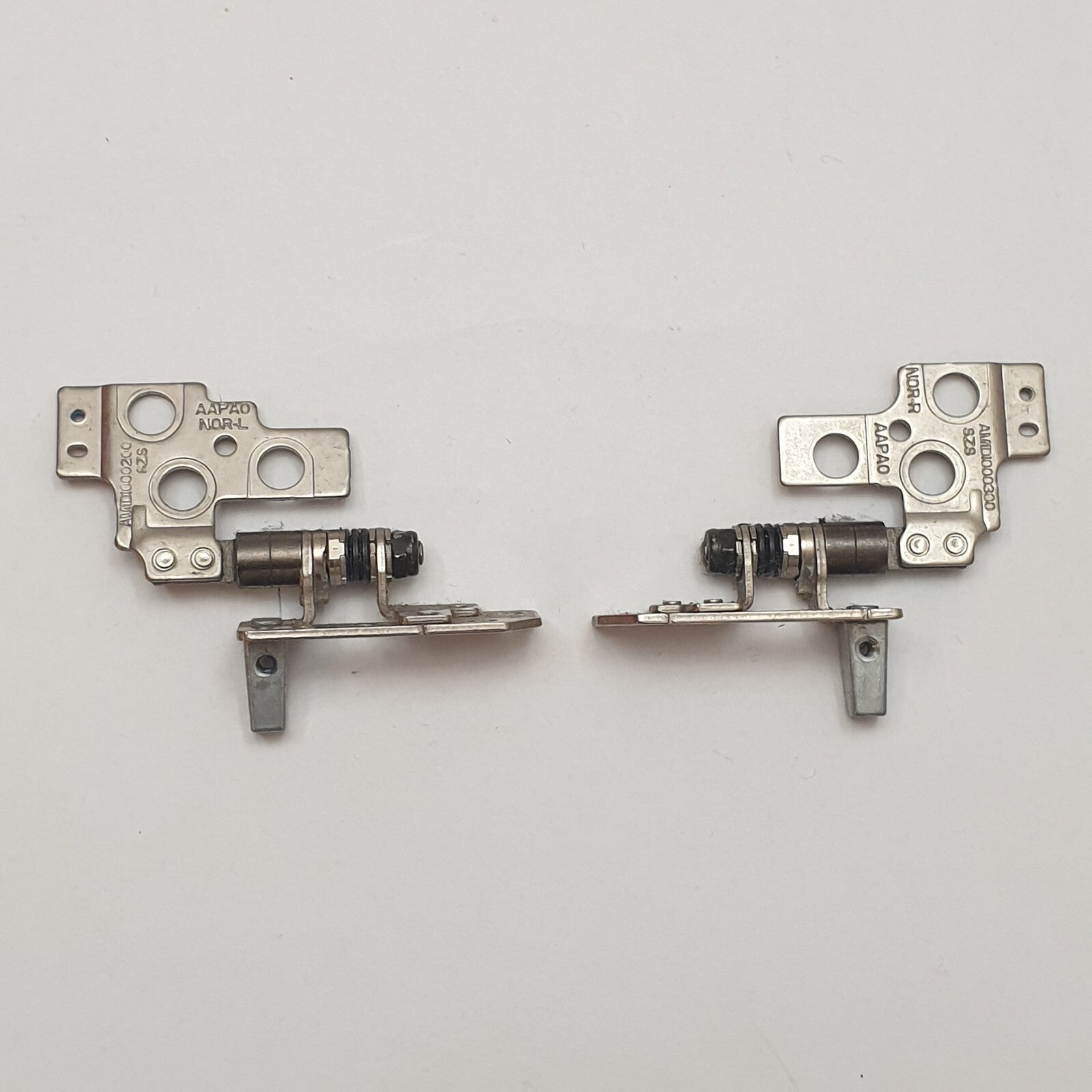 Dell Precision 7520 Displayscharniere Leisten Scharniere Set Links Rechts Hinges – Bild 2