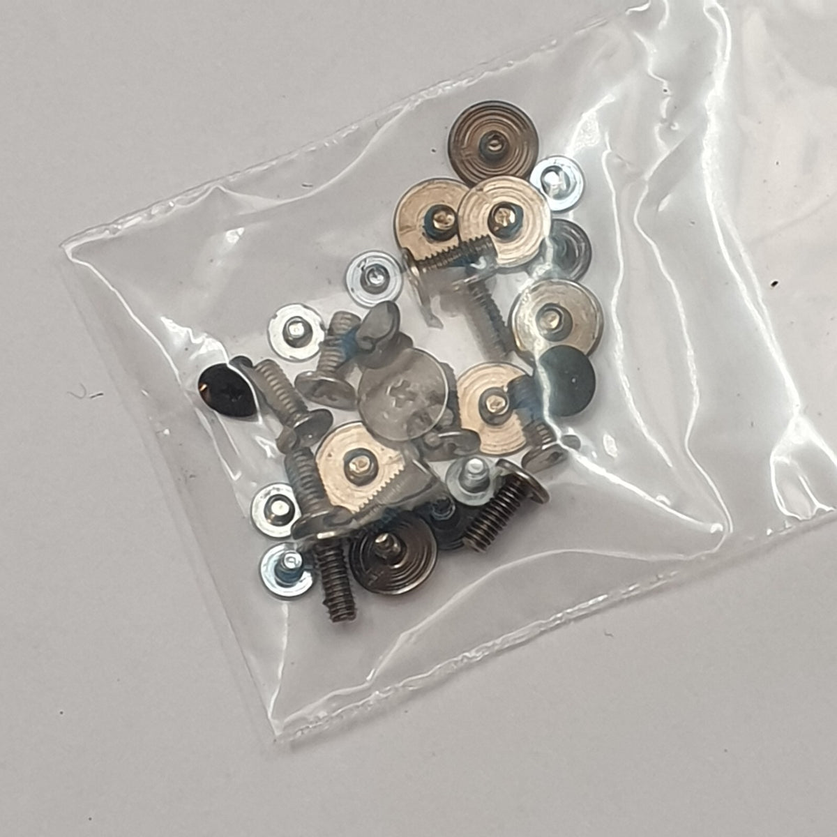 Acer Aspire 1 A114-31 Schraubensatz Screw Set Schrauben Gehäuse