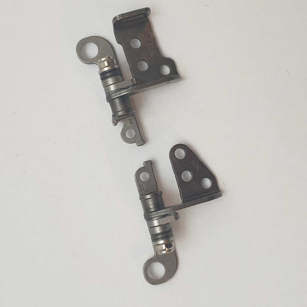 Fujitsu Lifebook U7512 Displayscharniere Scharnier Set Paar Links Rechts Hinge