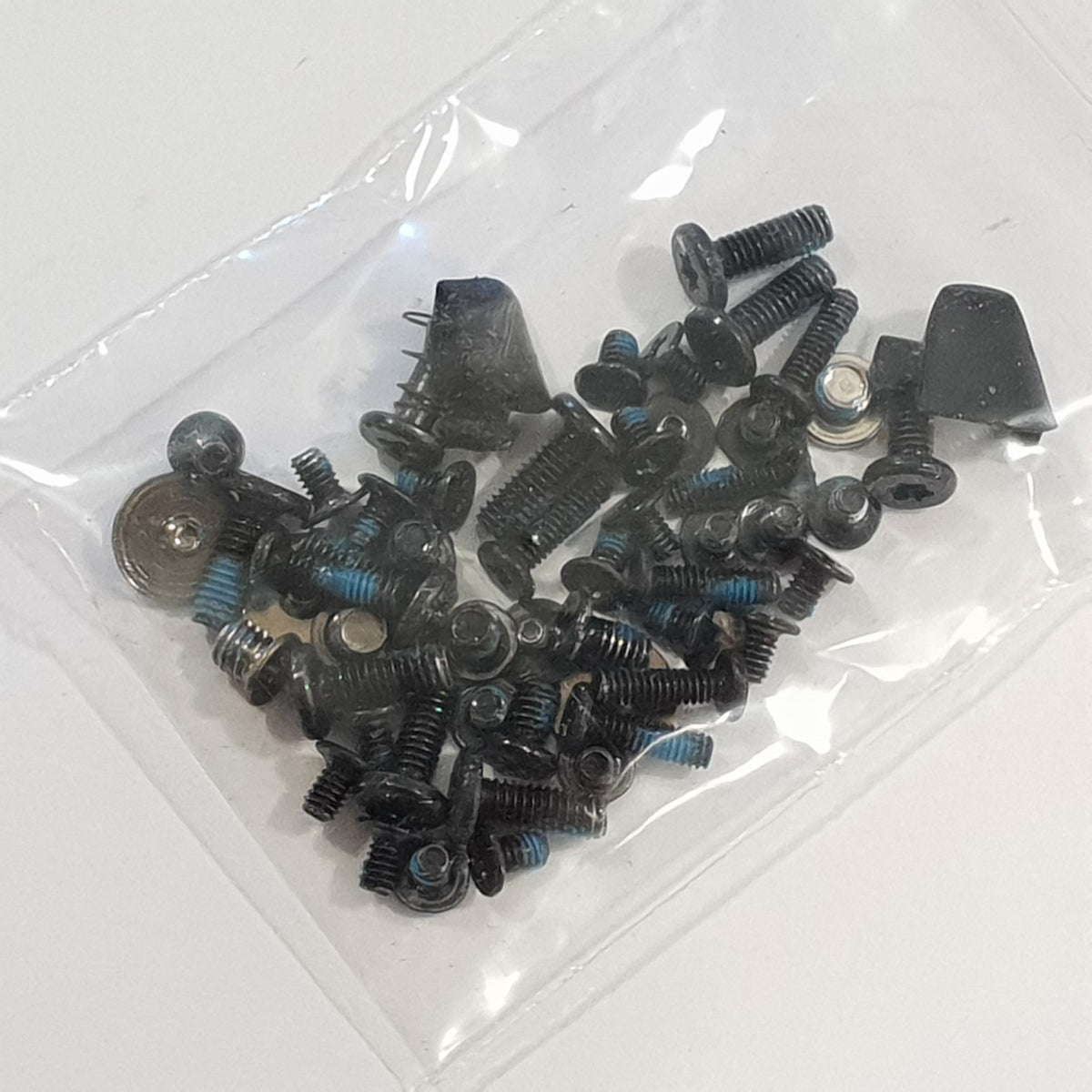 HP EliteBook 2570p Schraubensatz Screw Set Schrauben Gehäuse