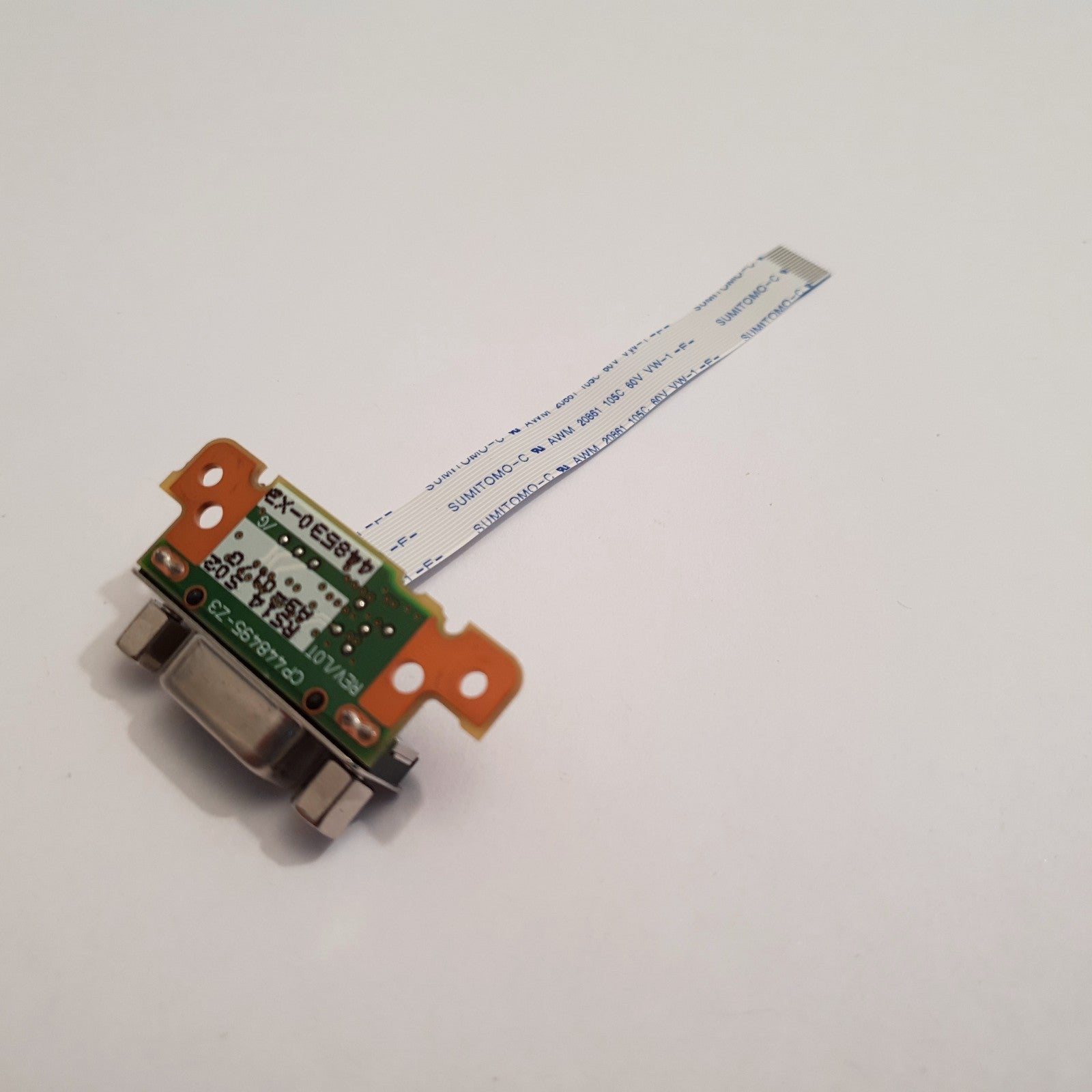 Fujitsu LifeBook S760 VGA Port Monitor Anschluss mit Kabel Video Adapter – Bild 2
