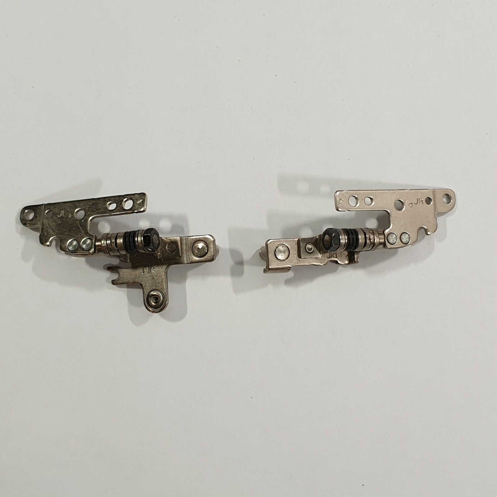 Dell Latitude E6430s Displayscharniere Leisten L+R Scharnier Set Links Rechts