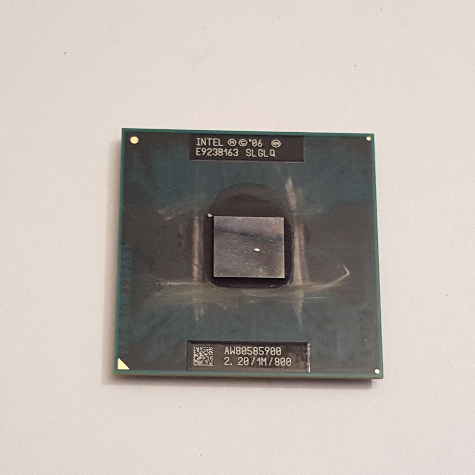 Dell Vostro 1520 CPU Intel Celeron Intel Celeron T3000 SLGLQ 1.80GHz Prozessor