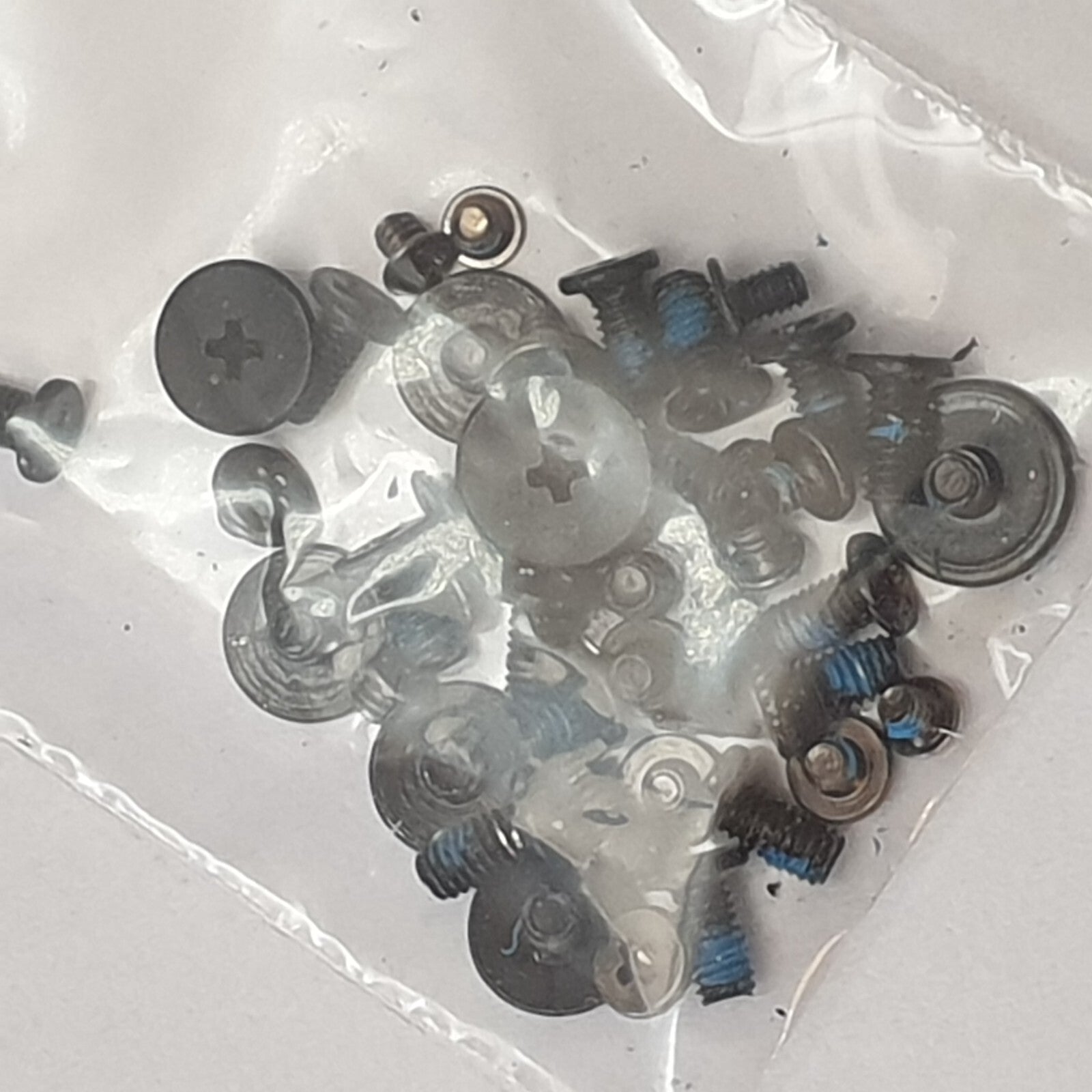 HP EliteBook 820 G4 Schraubensatz Screw Set Schrauben Gehäuse