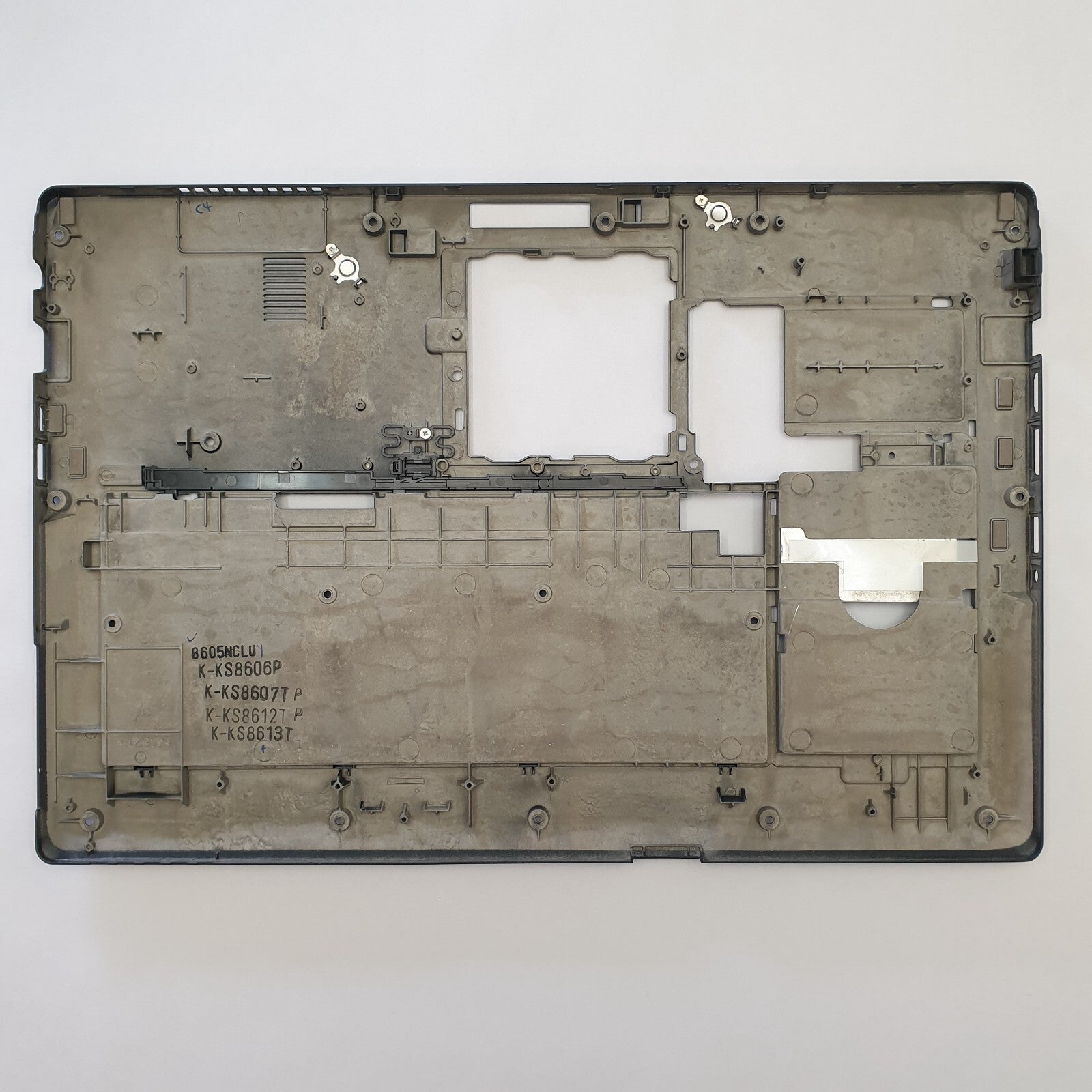 Fujitsu LIFEBOOK U757 Gehäuse Unterschale Unterteil Bottom Base Cover Ersatzteil – Bild 2