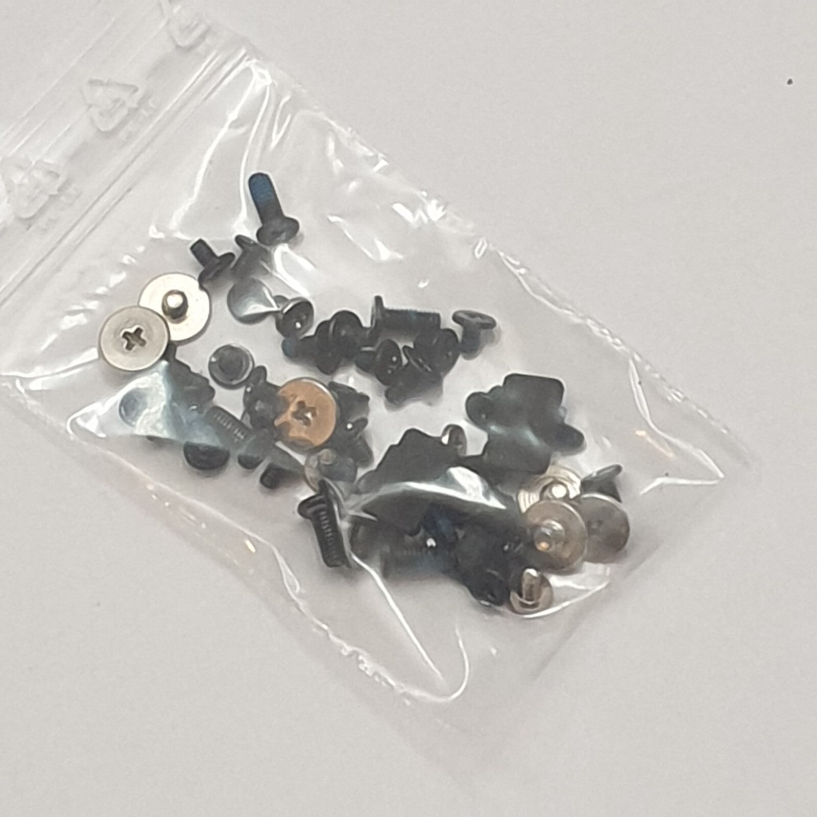 Lenovo ThinkPad T470p Schraubensatz Screw Set Schrauben Gehäuse