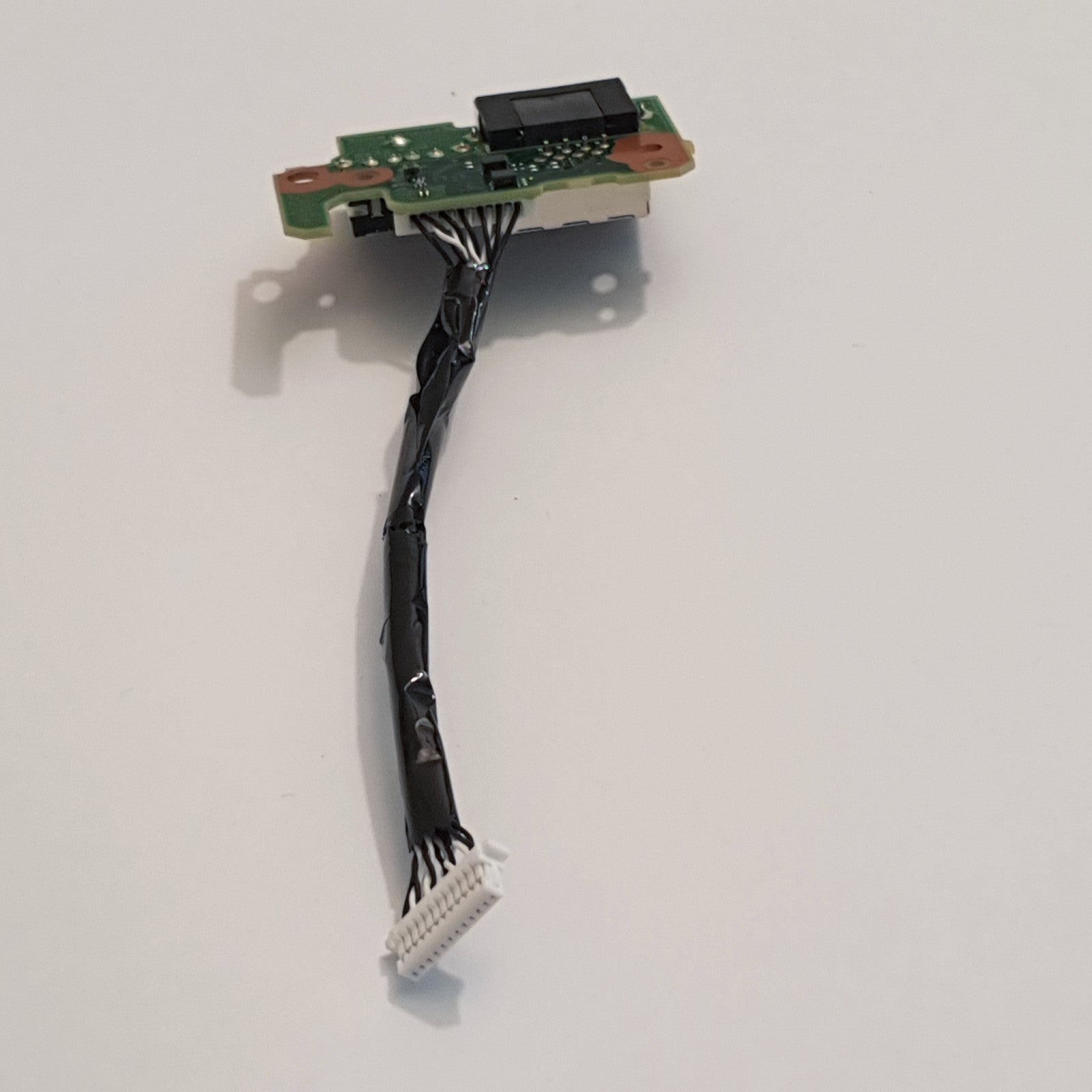 Fujitsu LifeBook S762 USB LAN Board I/O Platine mit Kabel – Bild 2
