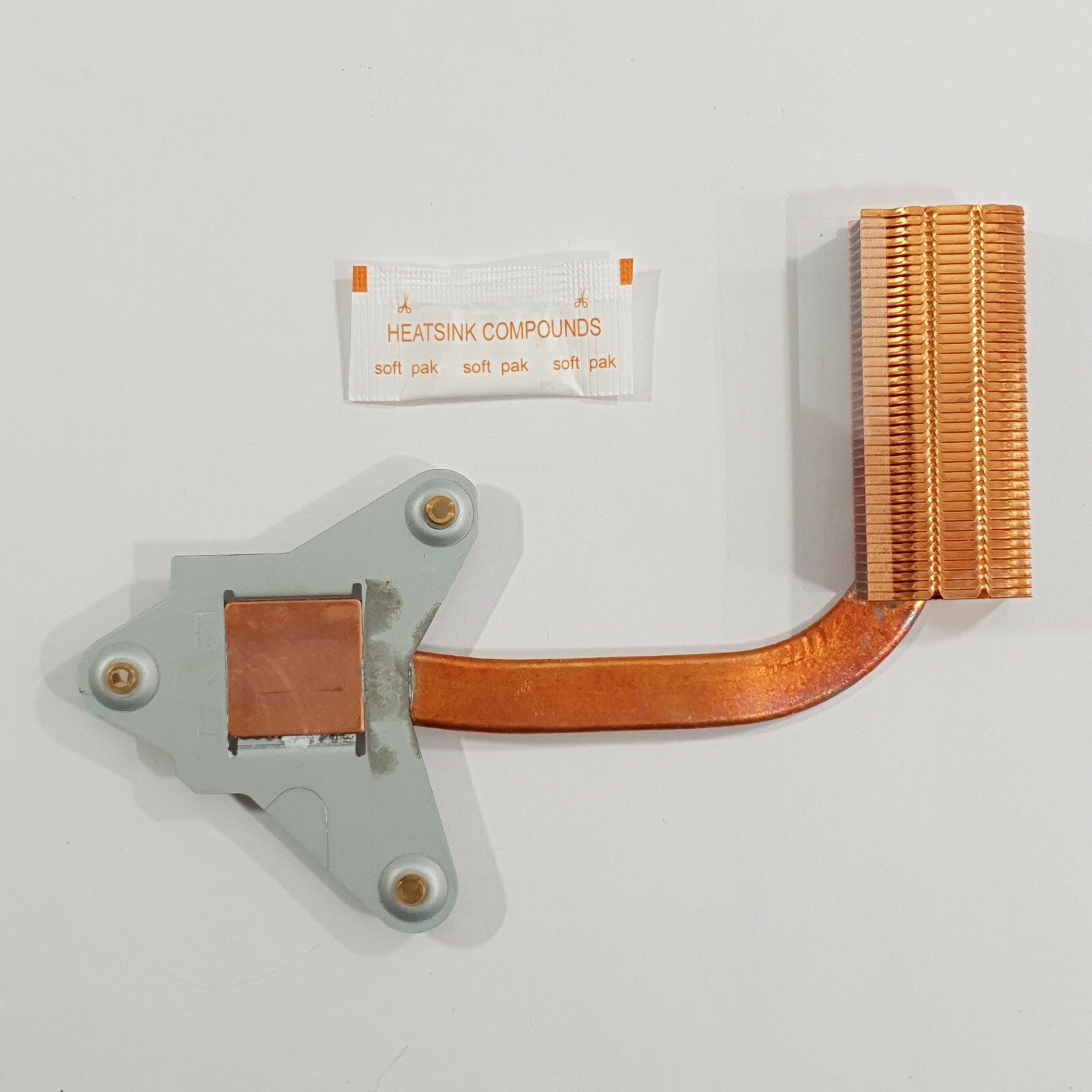 Fujitsu LifeBook S782 Kühler Heatsink mit Wärmeleitpaste – Bild 2