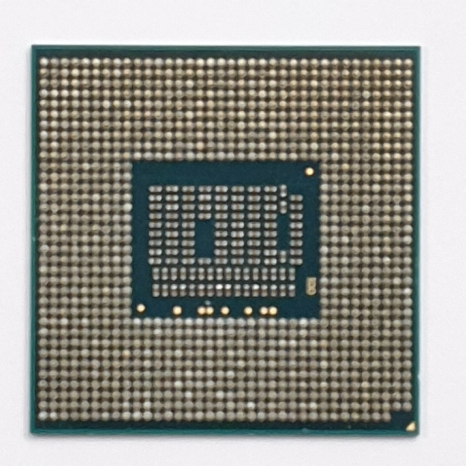 Fujitsu LifeBook AH552 CPU Intel Core Intel Core i3-3110M Prozessor CPU – Bild 2