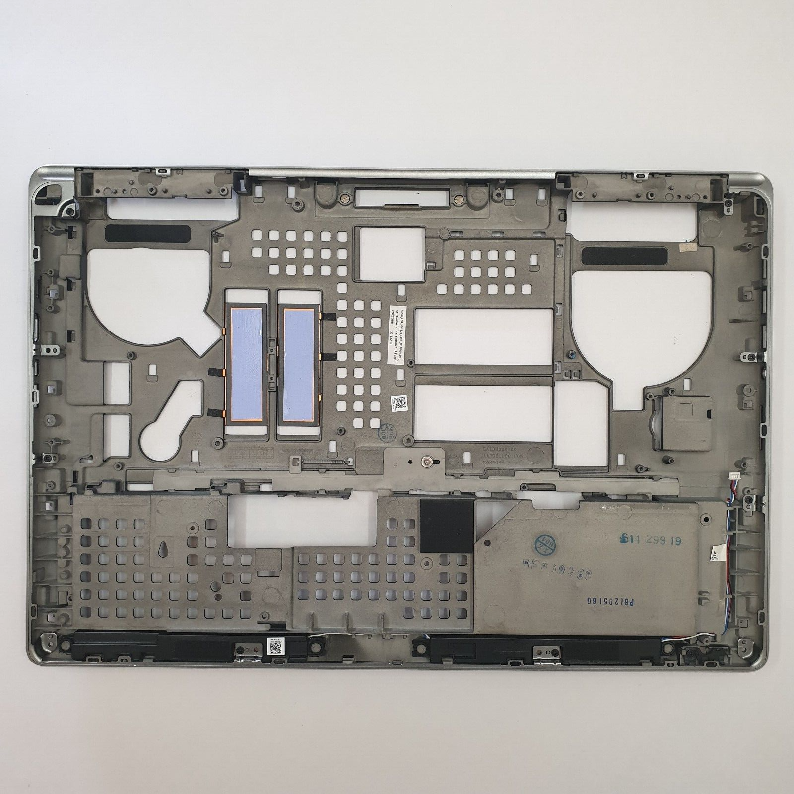 Dell Precision 7710 Gehäuse Unterschale Unterteil Bottom Base Cover – Bild 2