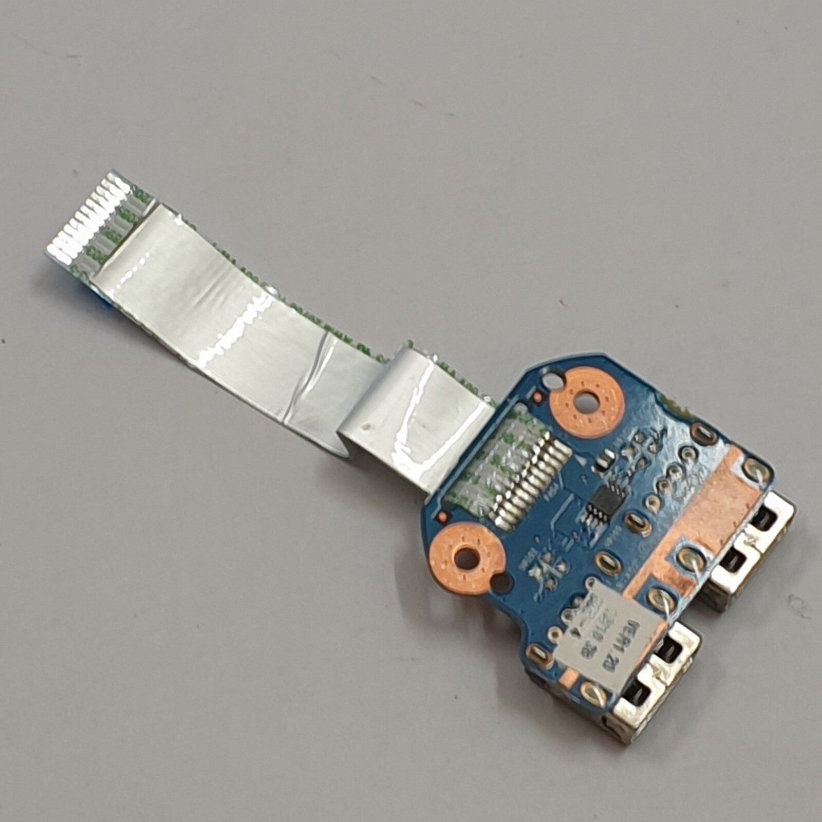 HP Compaq 250 G1 USB Port Platine Board USB Anschluss – Bild 2