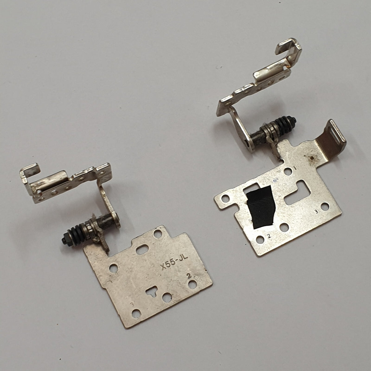 Asus X55V Displayscharniere L+R Set Laptop Scharnier Gelenk Hinge