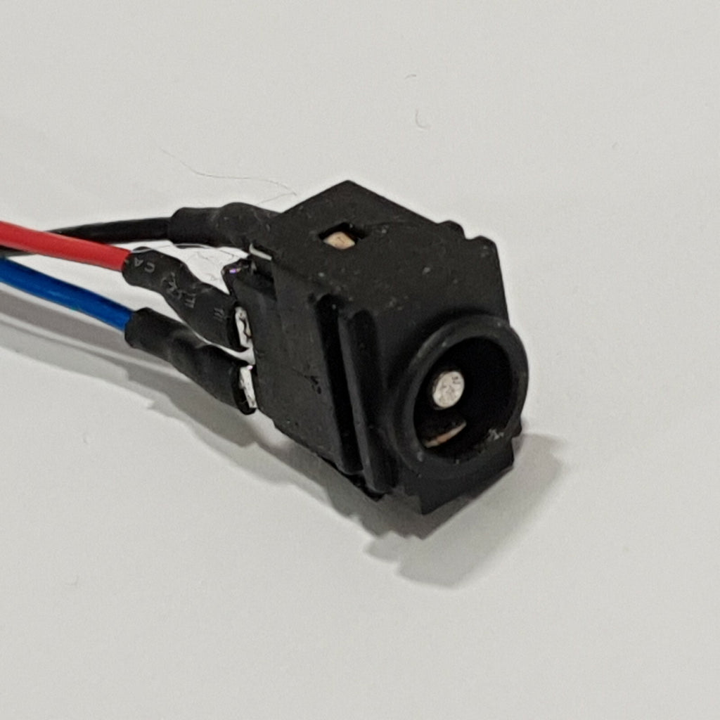 Fujitsu LifeBook E736 Original Strombuchse DC Jack Ladebuchse Power Connector