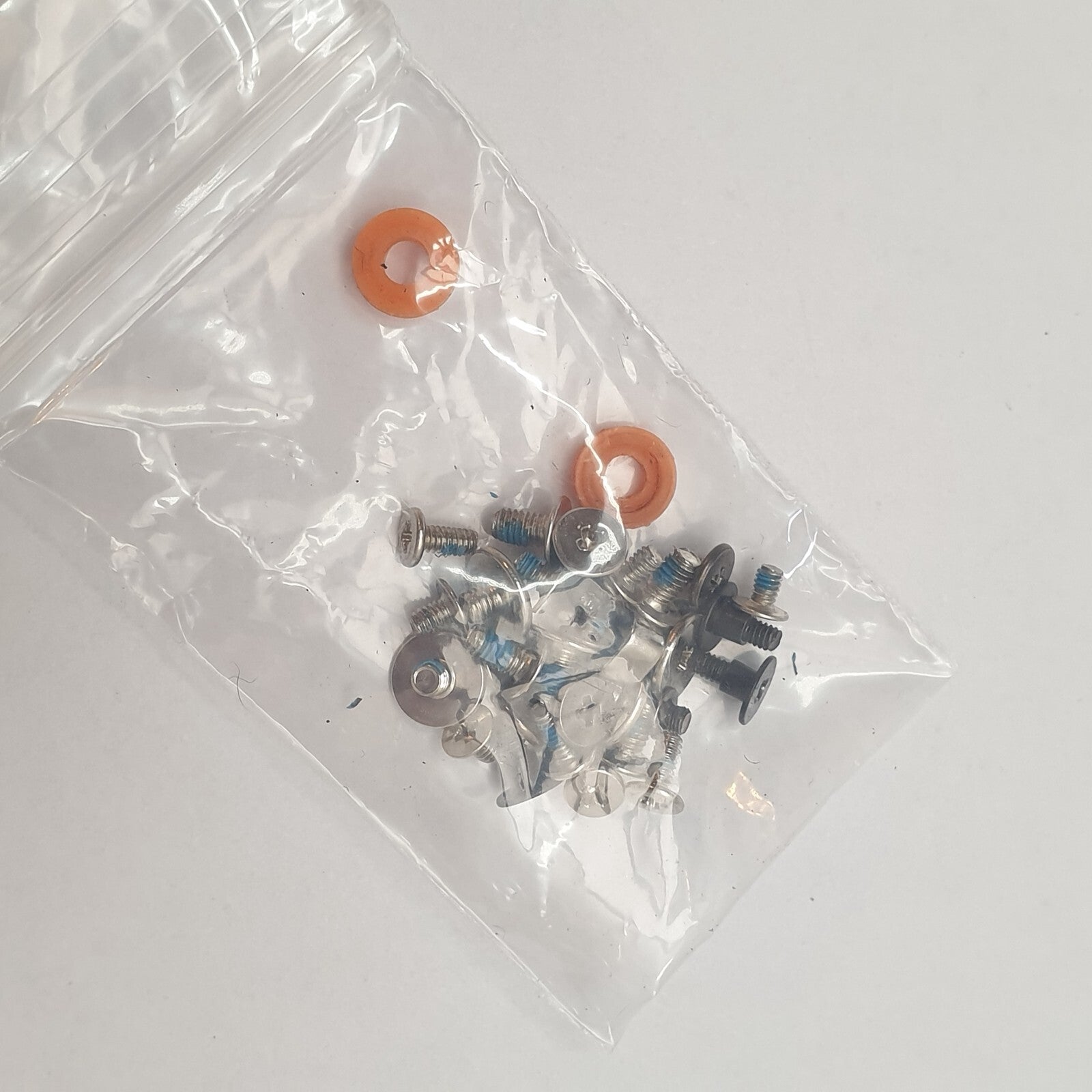 Lenovo ThinkPad X13 Gen 1 G1 Schraubensatz Screw Set Schrauben Gehäuse – Bild 2