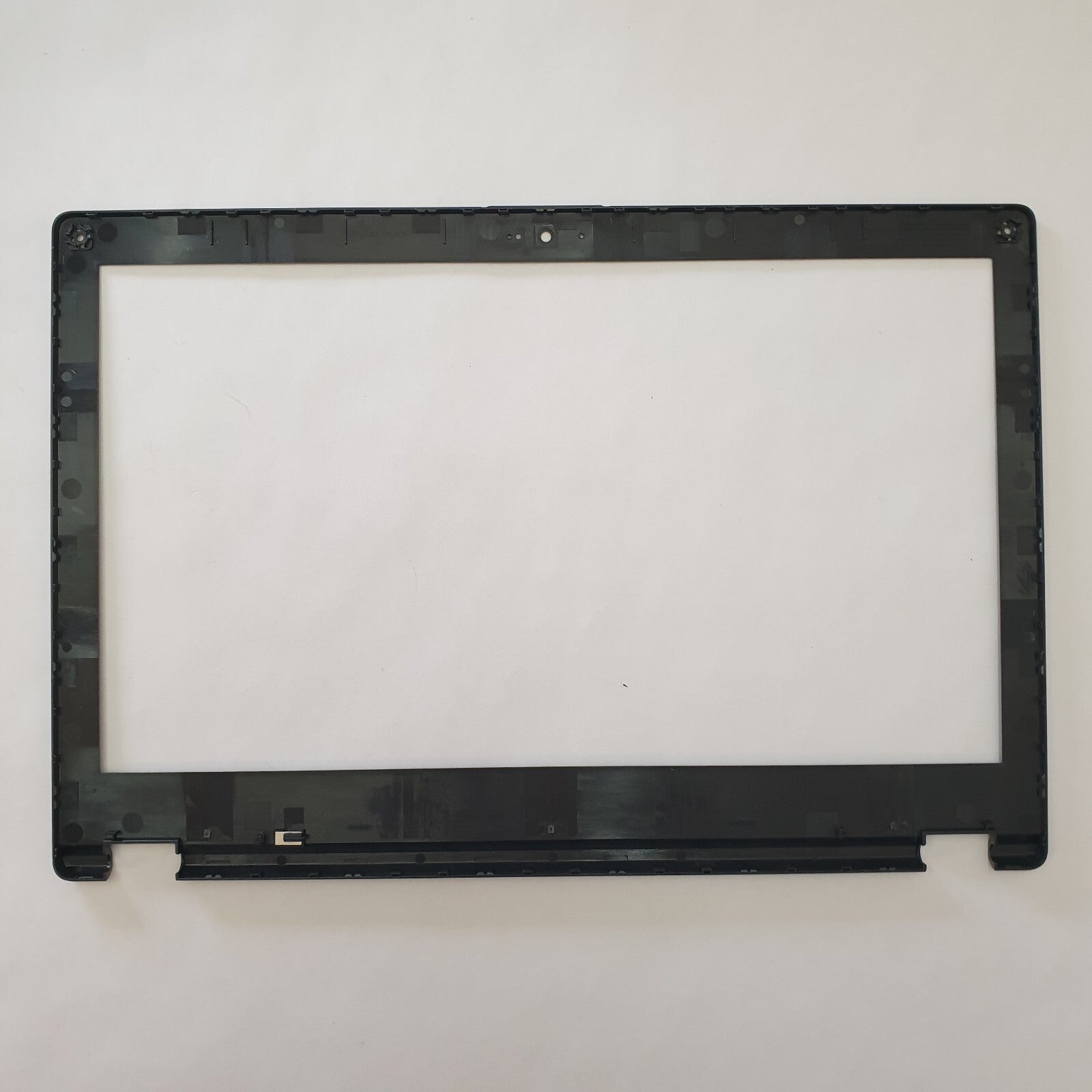 Fujitsu Lifebook E458 Displayrahmen Bezel Frontblende – Bild 2