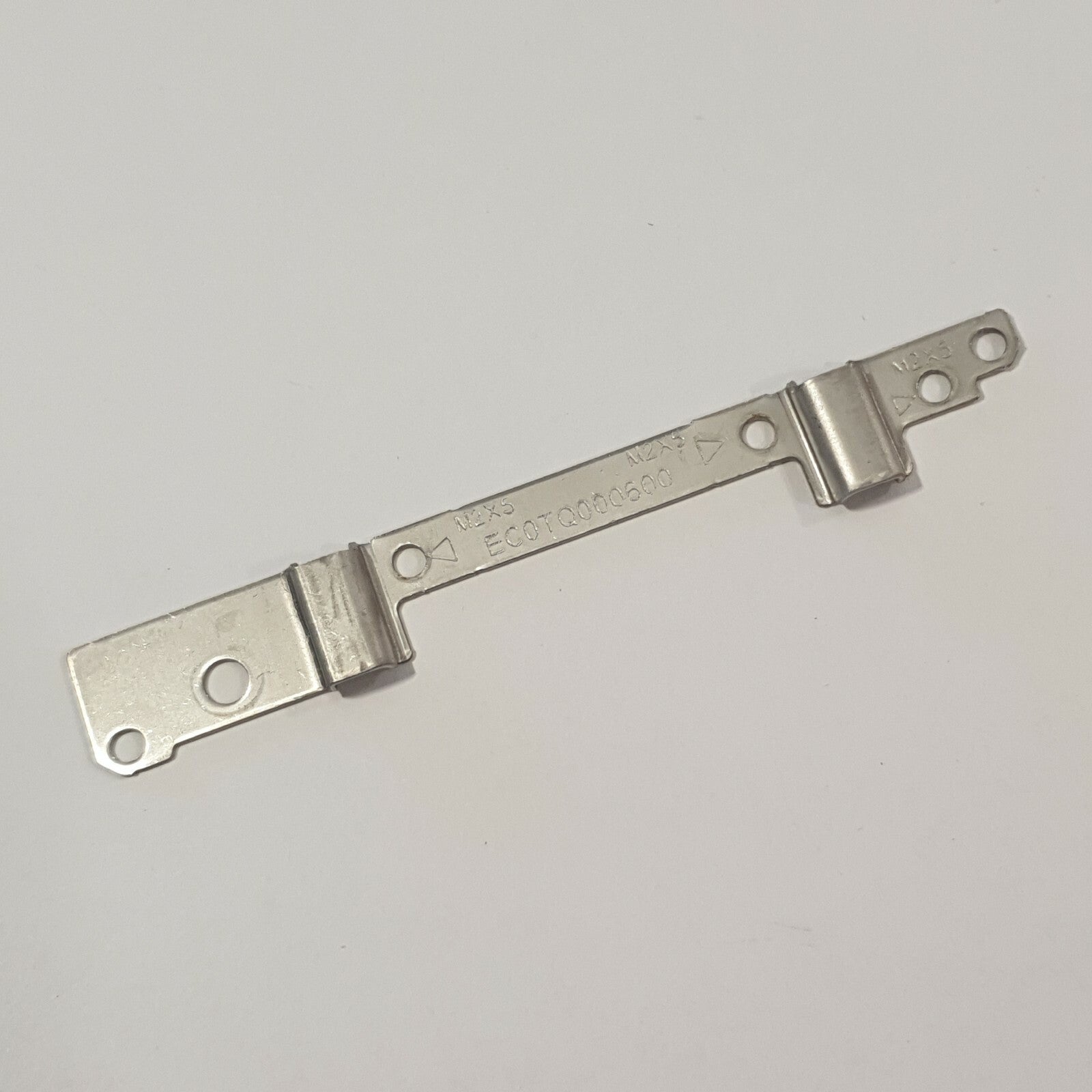Lenovo ThinkPad L450 Part EC0TQ000600 Scharnier Halterung Metall Bracket Hinge – Bild 2