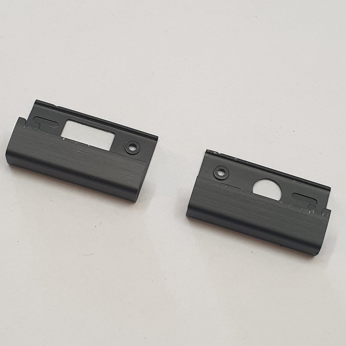 Dell Latitude E5580 Gehäuse Abdeckung Anschlussblende Port Cover Set