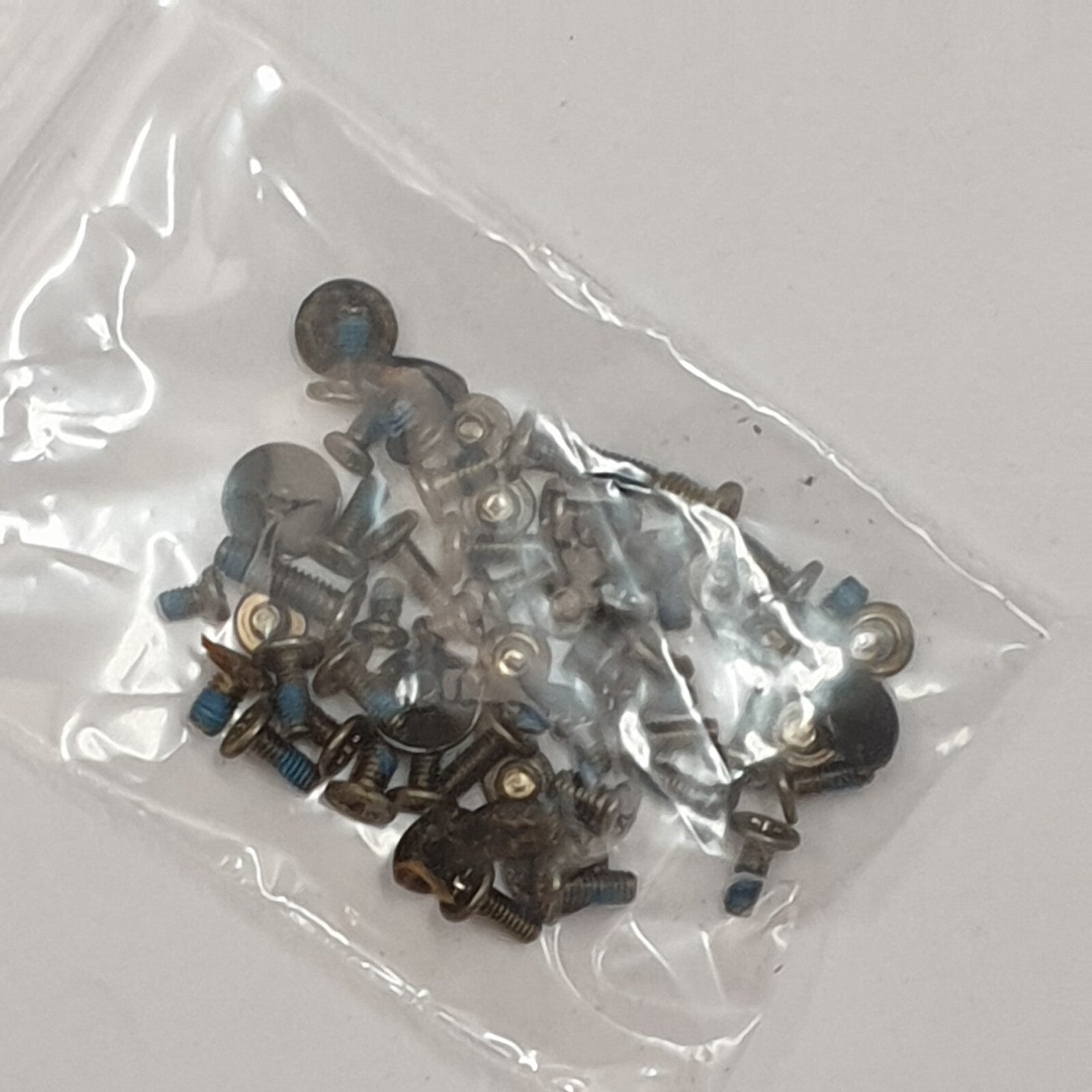 MSI MS-16Y1 Schraubensatz Screw Set Schrauben Gehäuse – Bild 2
