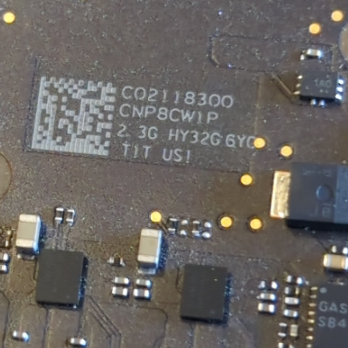 Apple MacBook Pro 13 A2251 Logicboard i7-1068NG7 32GB Touch-ID Mainboard